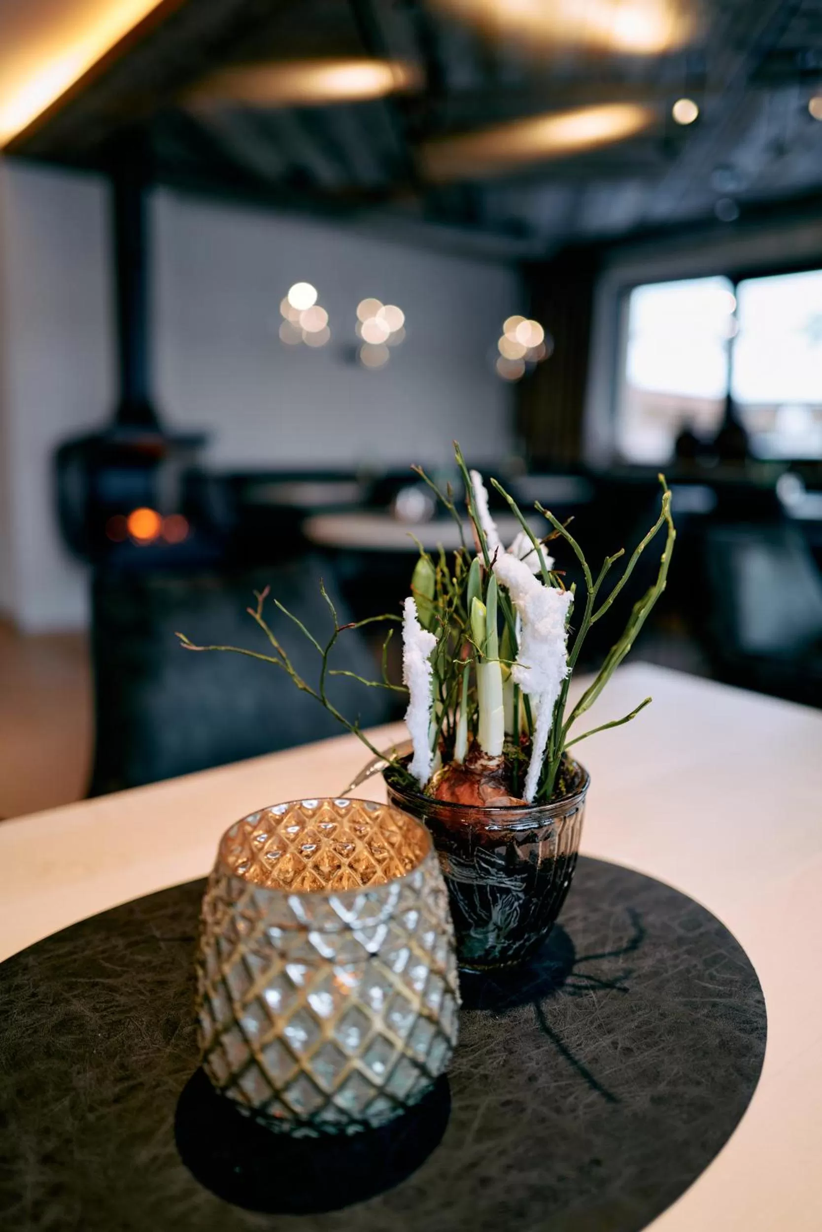 Restaurant/places to eat in Home suite home