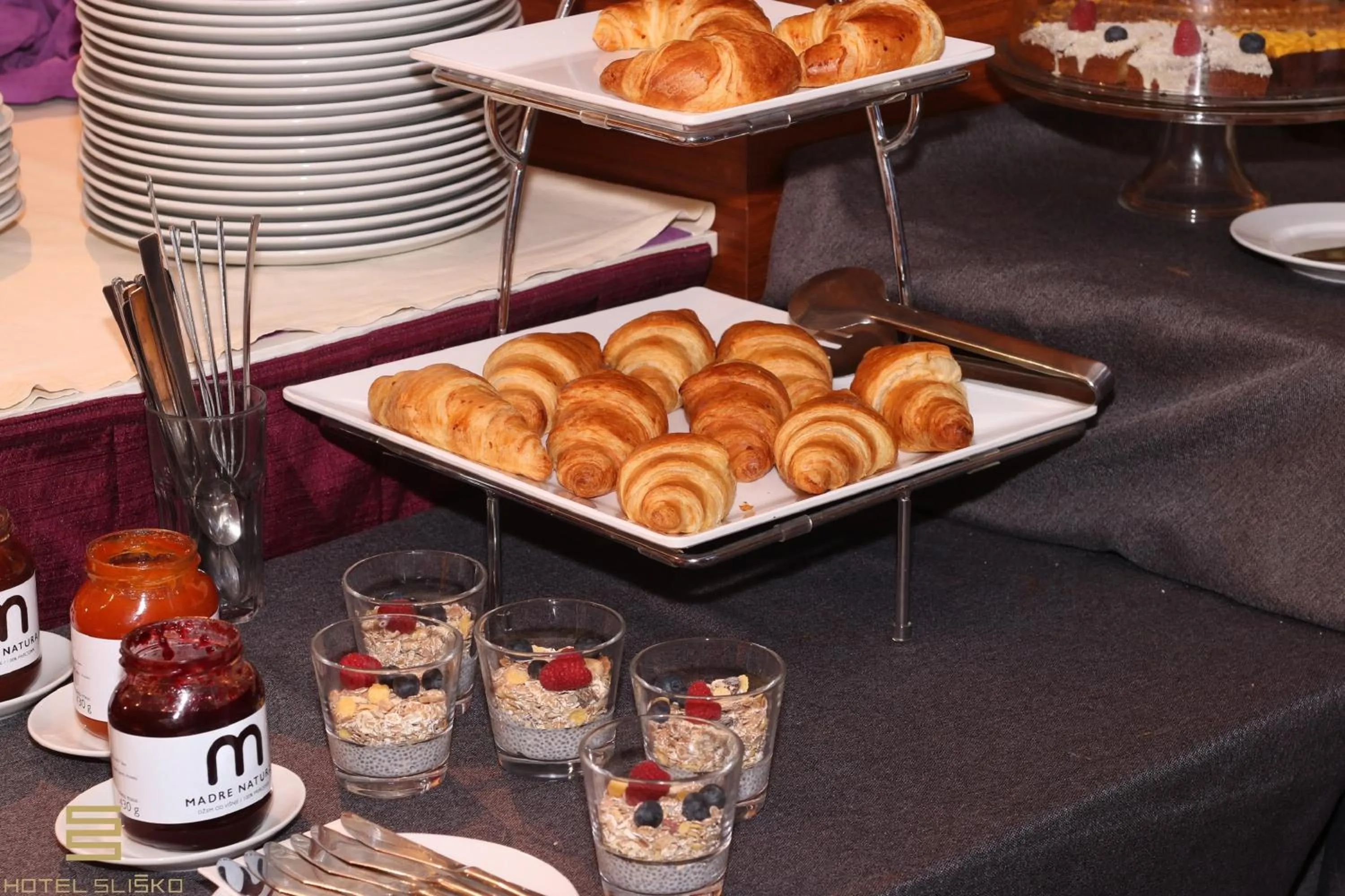 Breakfast in Hotel Sliško