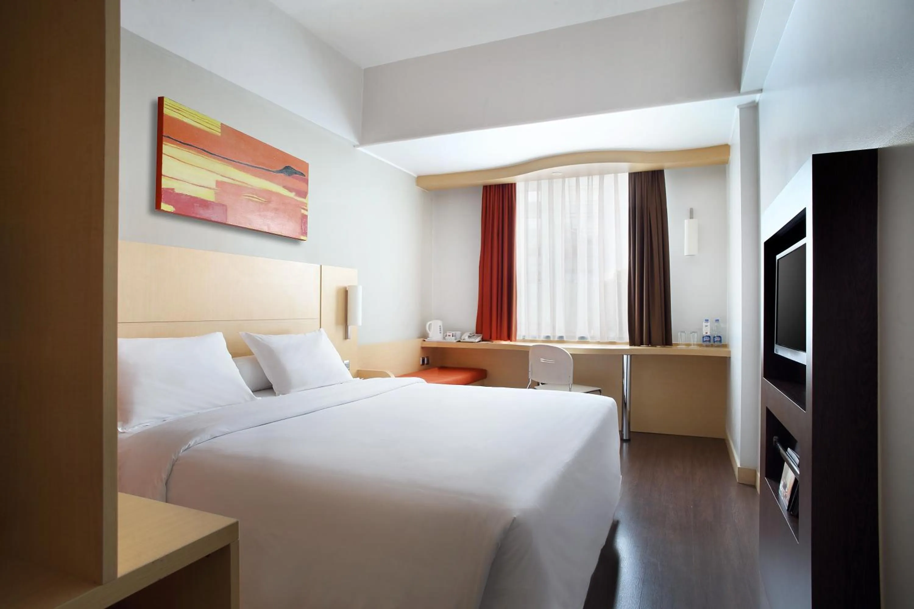 Bedroom, Bed in Ibis Jakarta Arcadia