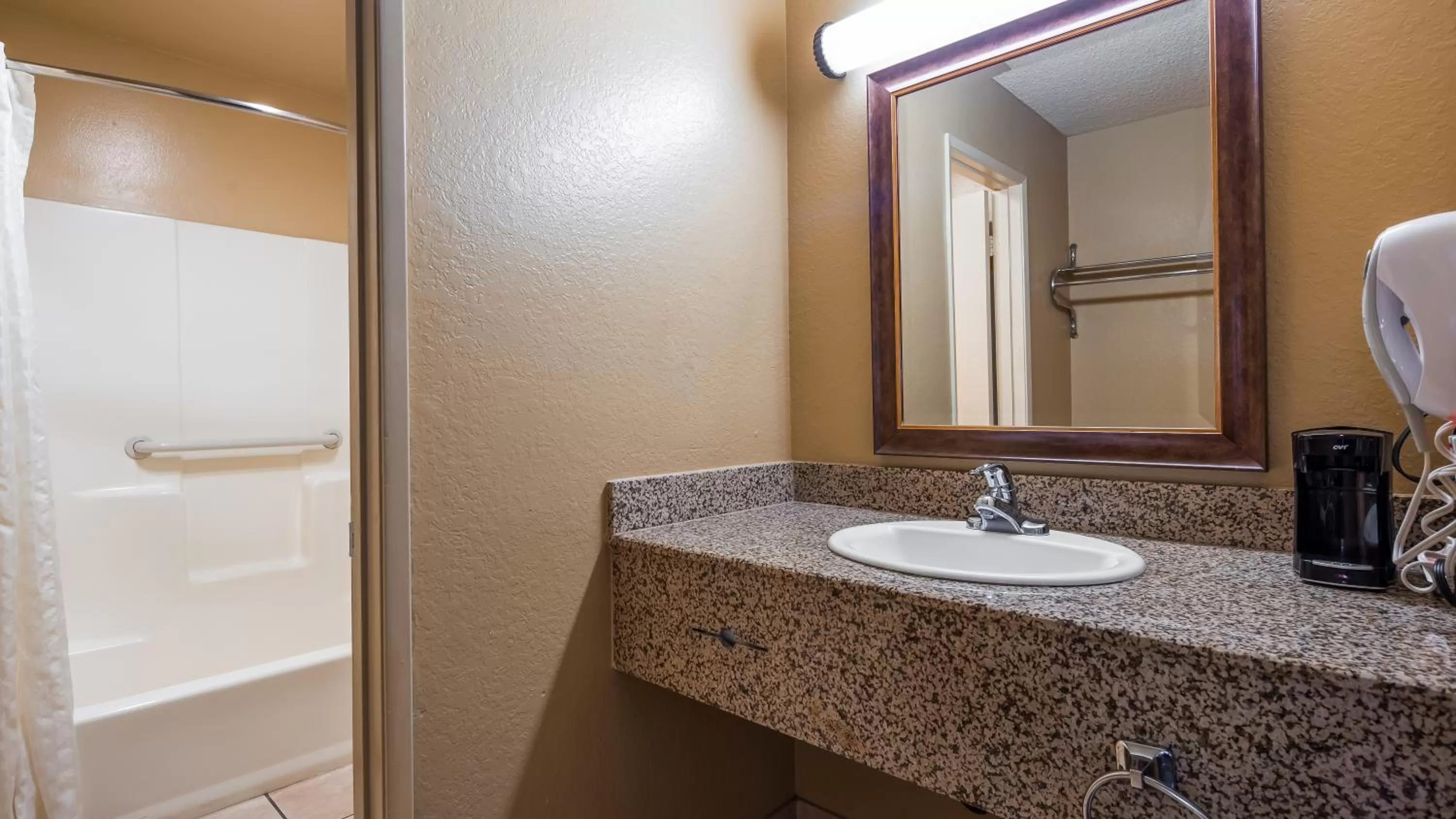 King Room - Smoking  in SureStay Plus Hotel by Best Western San Bernardino South