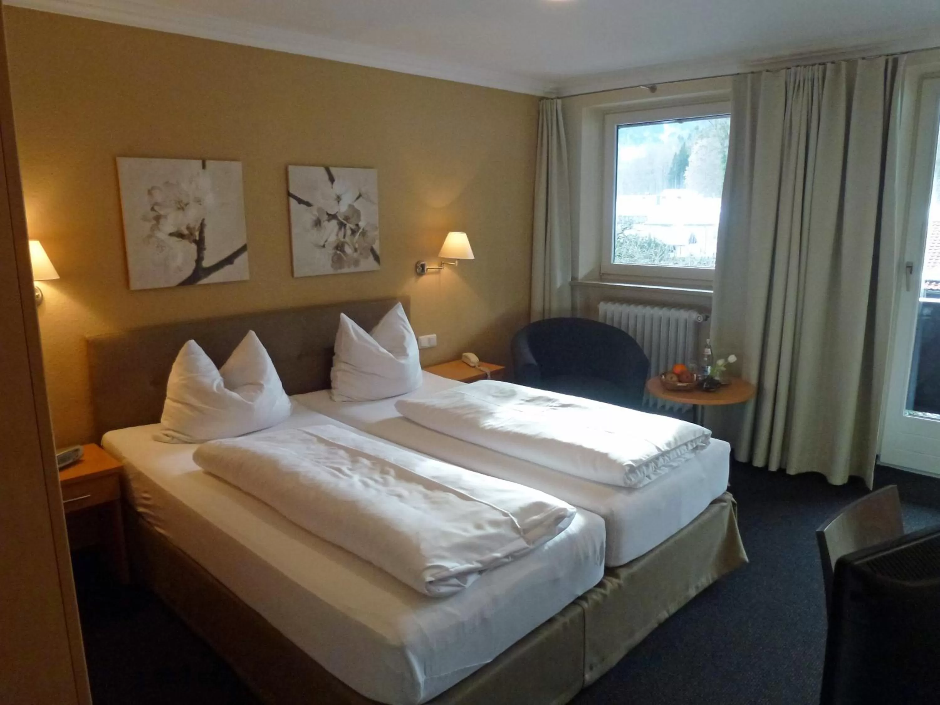 Bed in Alpenhof Landhotel Restaurant