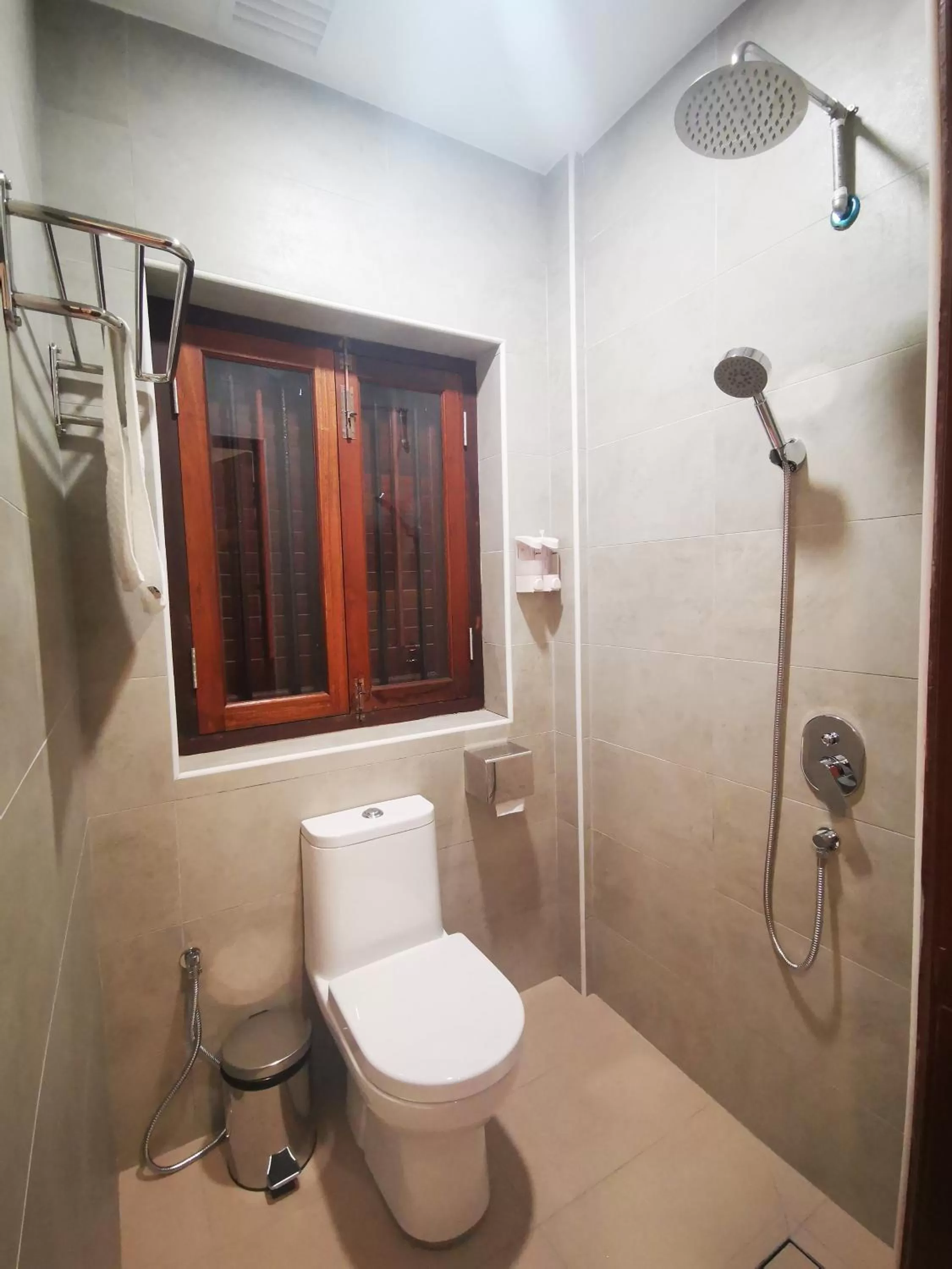 Shower in Mclane Boutique Hotel