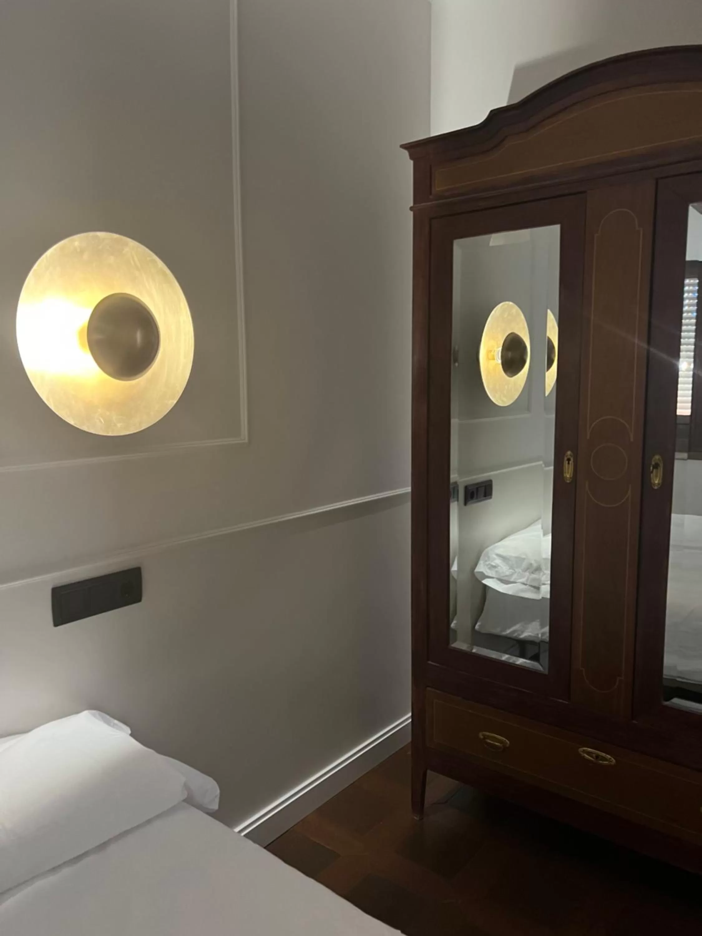 Bedroom, Bathroom in Tomé, casa de huéspedes