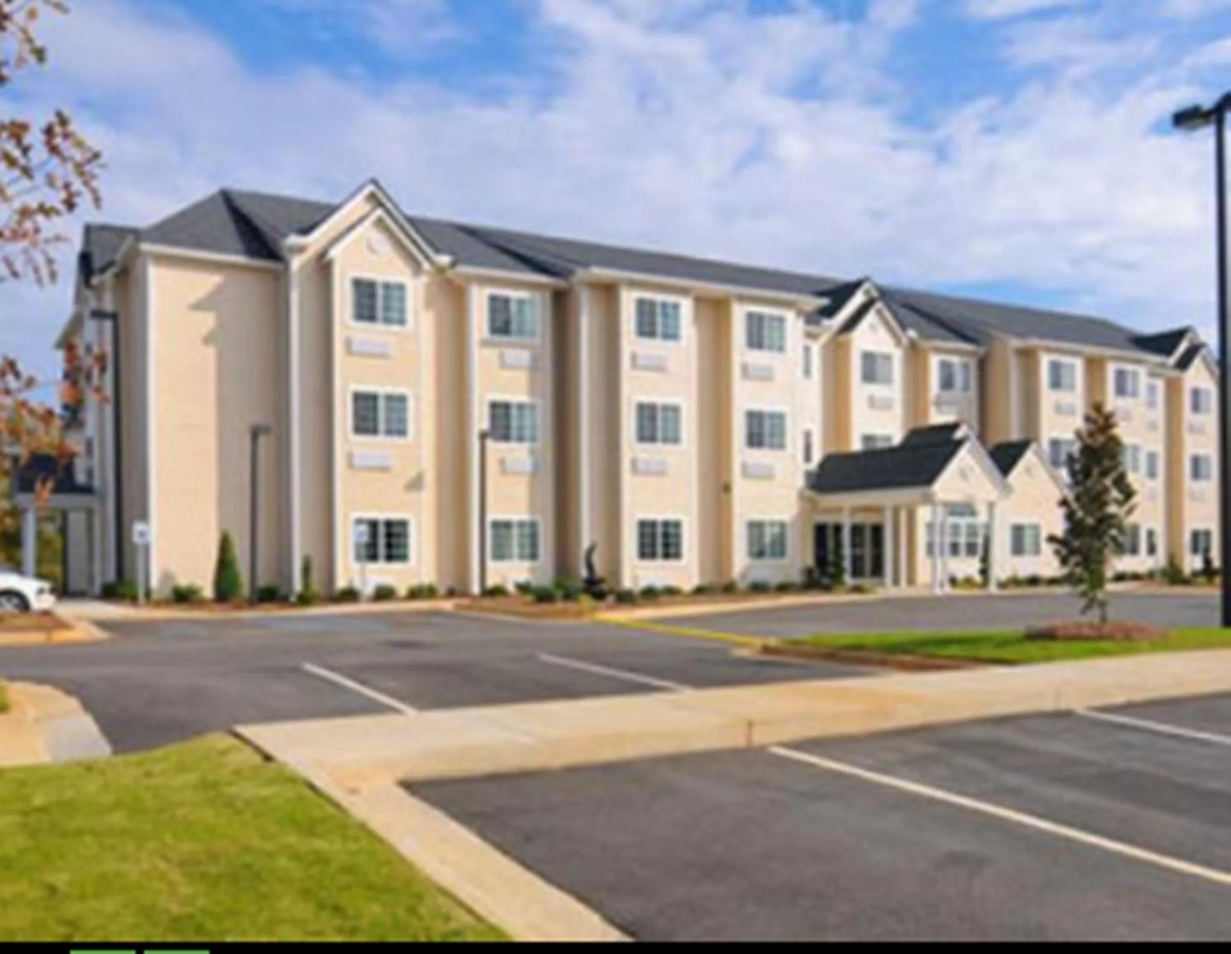 Microtel Inn & Suites by Wyndham Ozark