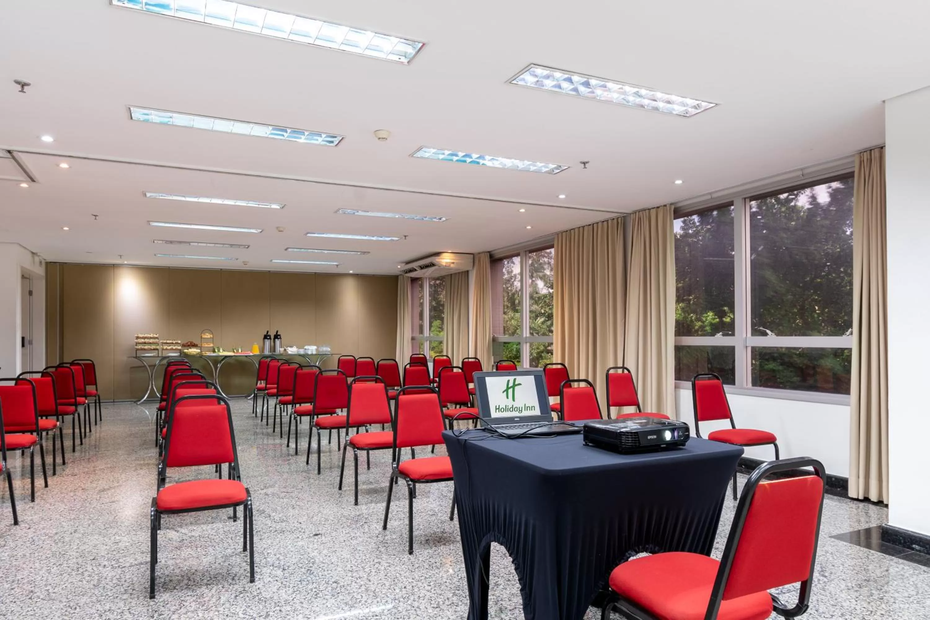 Meeting/conference room in Holiday Inn Manaus by IHG