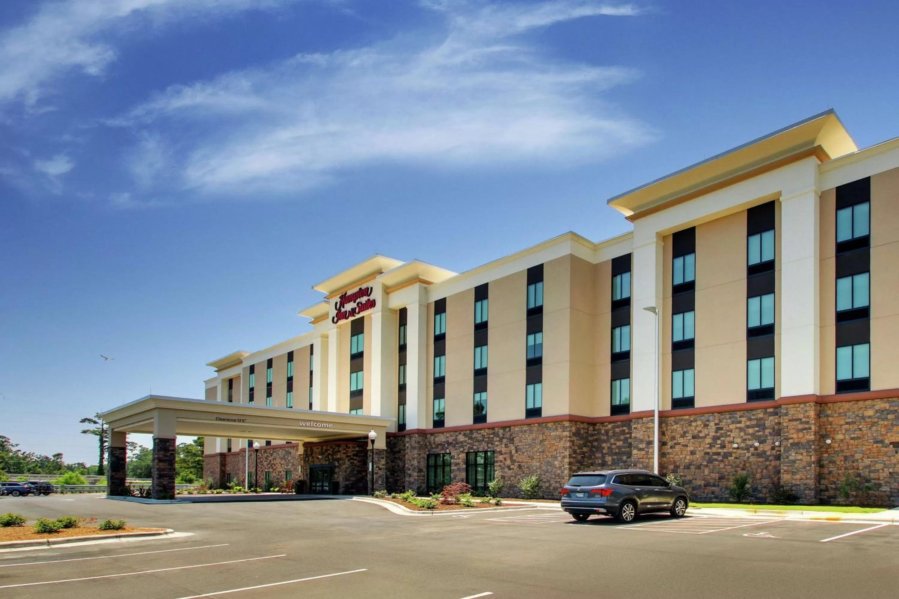 Property building in Hampton Inn & Suites By Hilton Southport