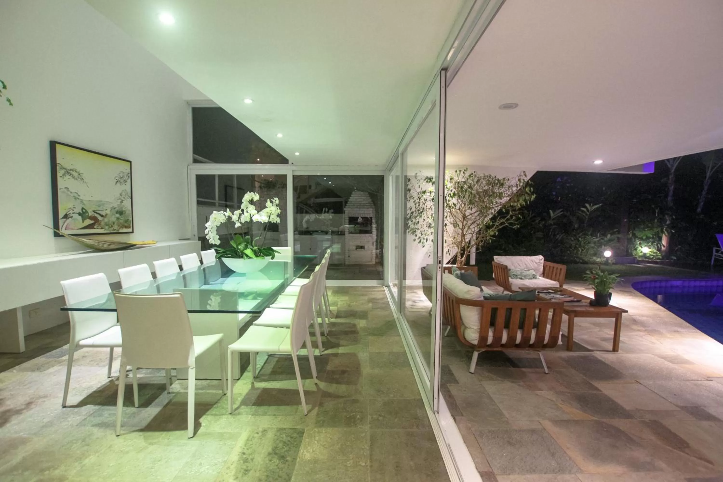 Dining area, Swimming Pool in Guest House Guarujá