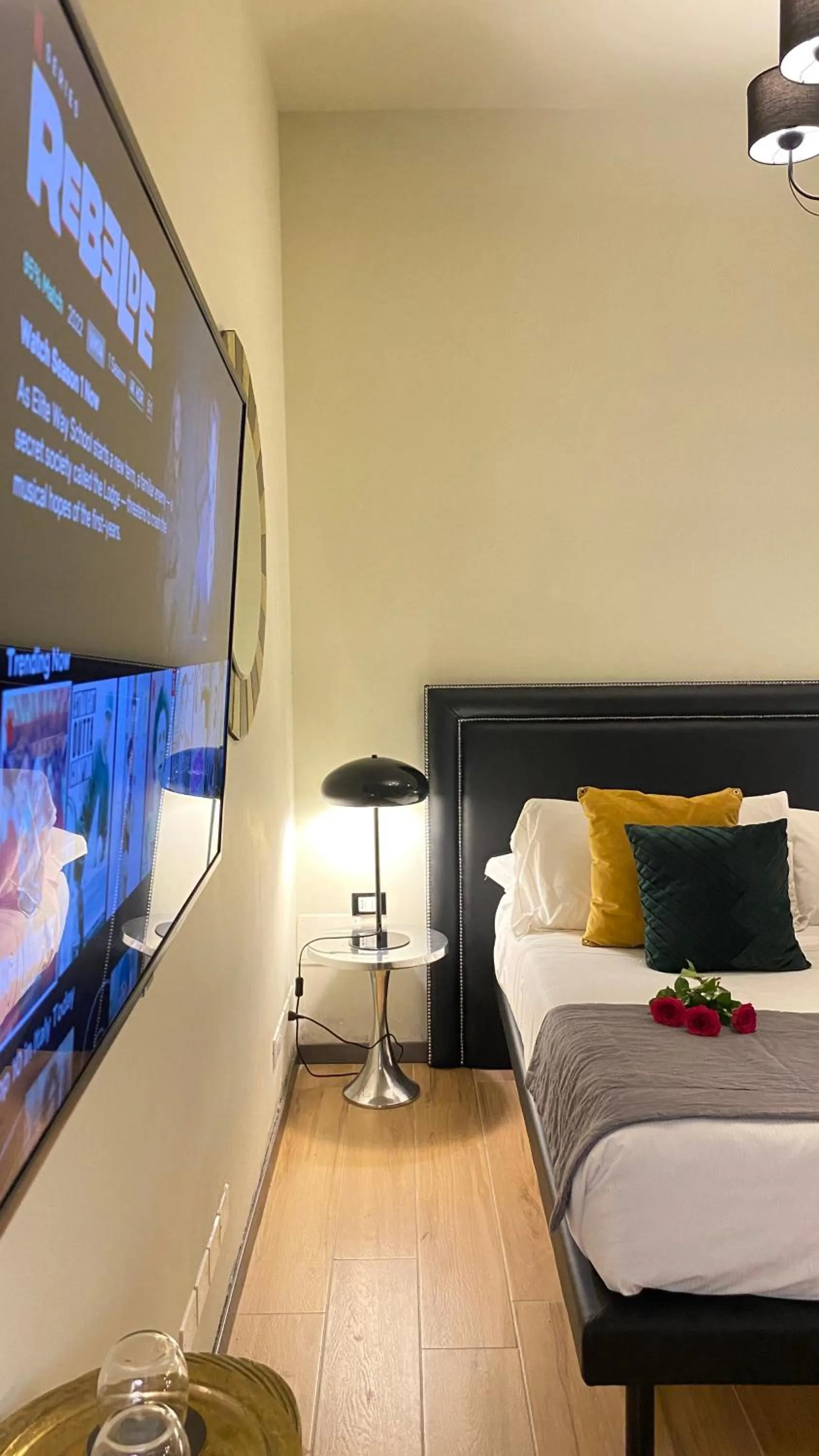 Bed in INTO the heart of MILAN Aparthotel