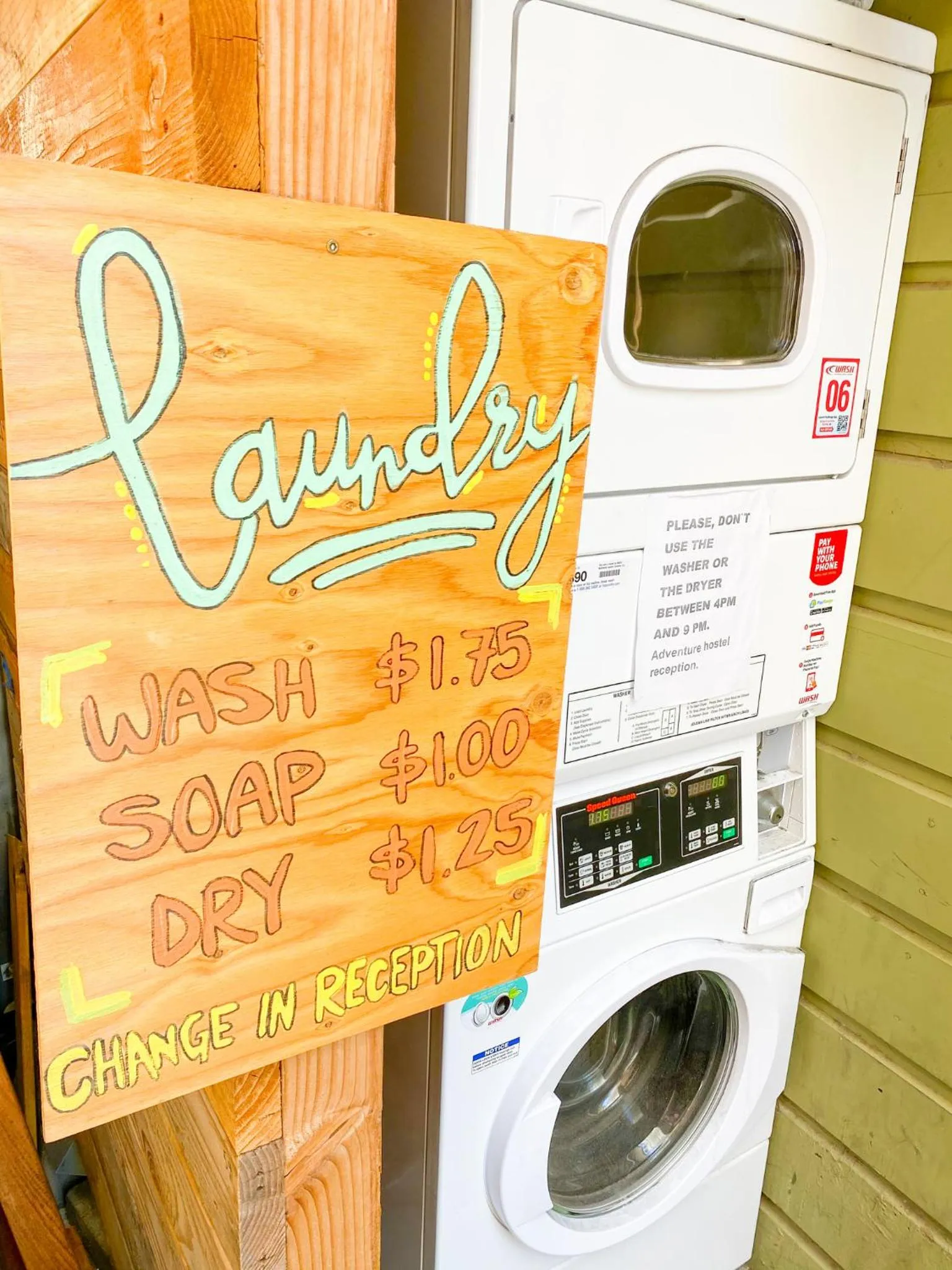 Area and facilities in ITH San Diego Adventure Hostel