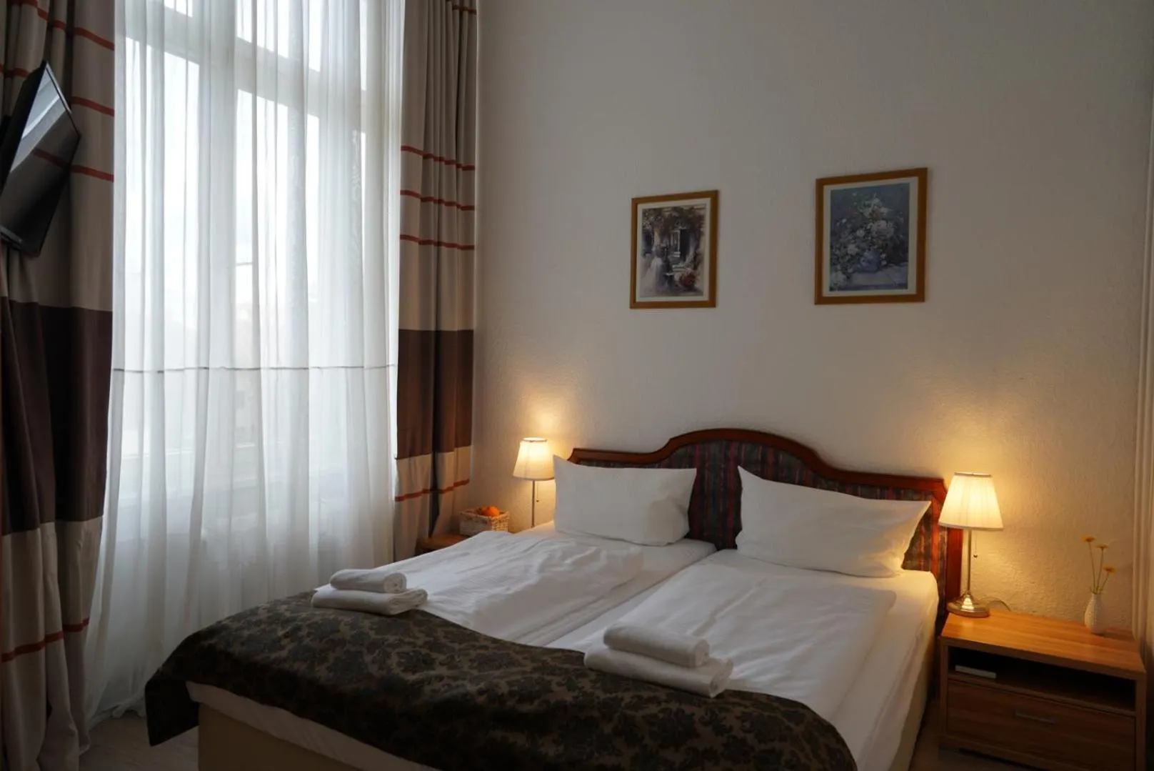Photo of the whole room, Bed in City Pension Berlin