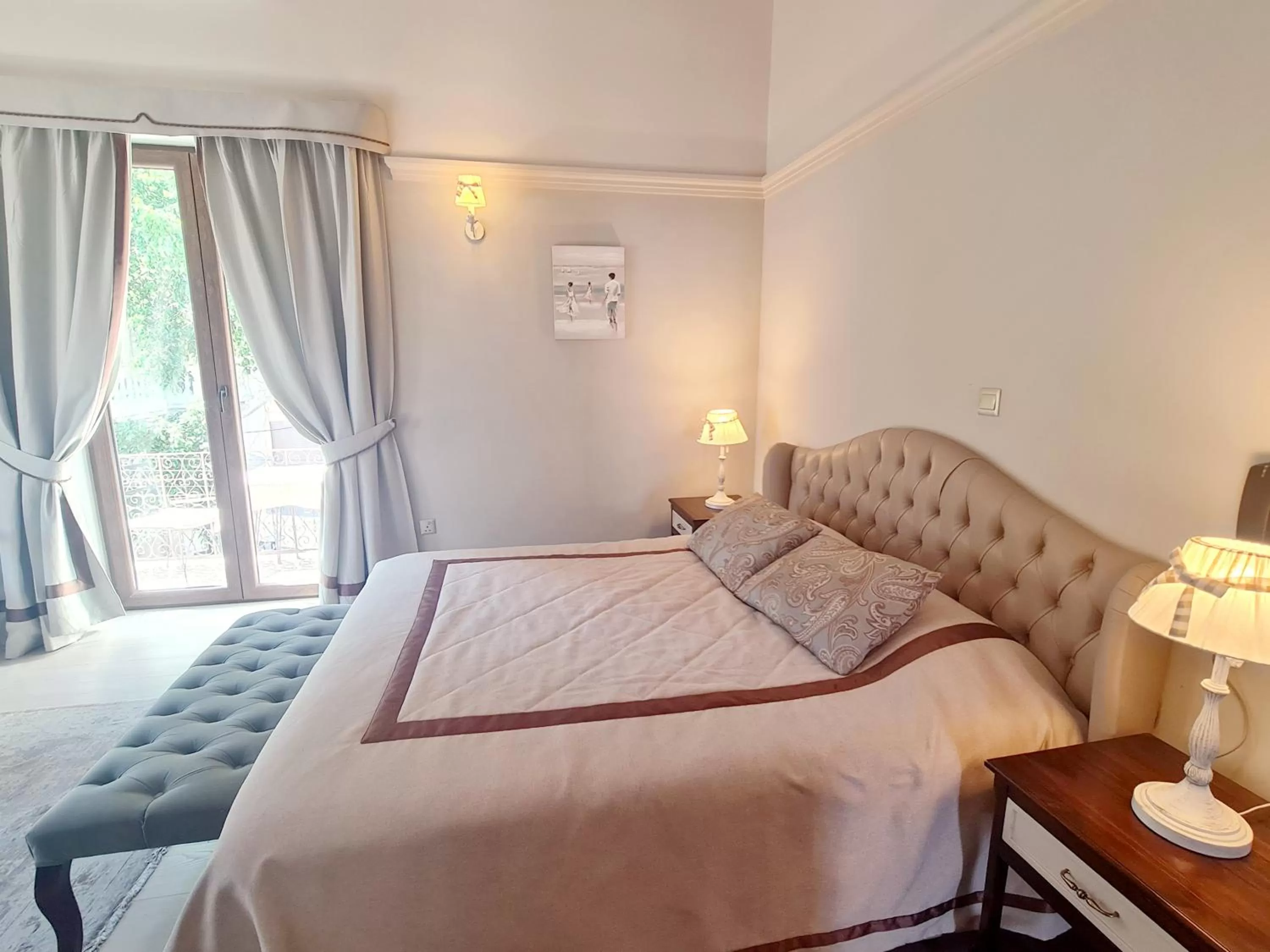 Bed in SOFIA BOUTIQUE HOTEL