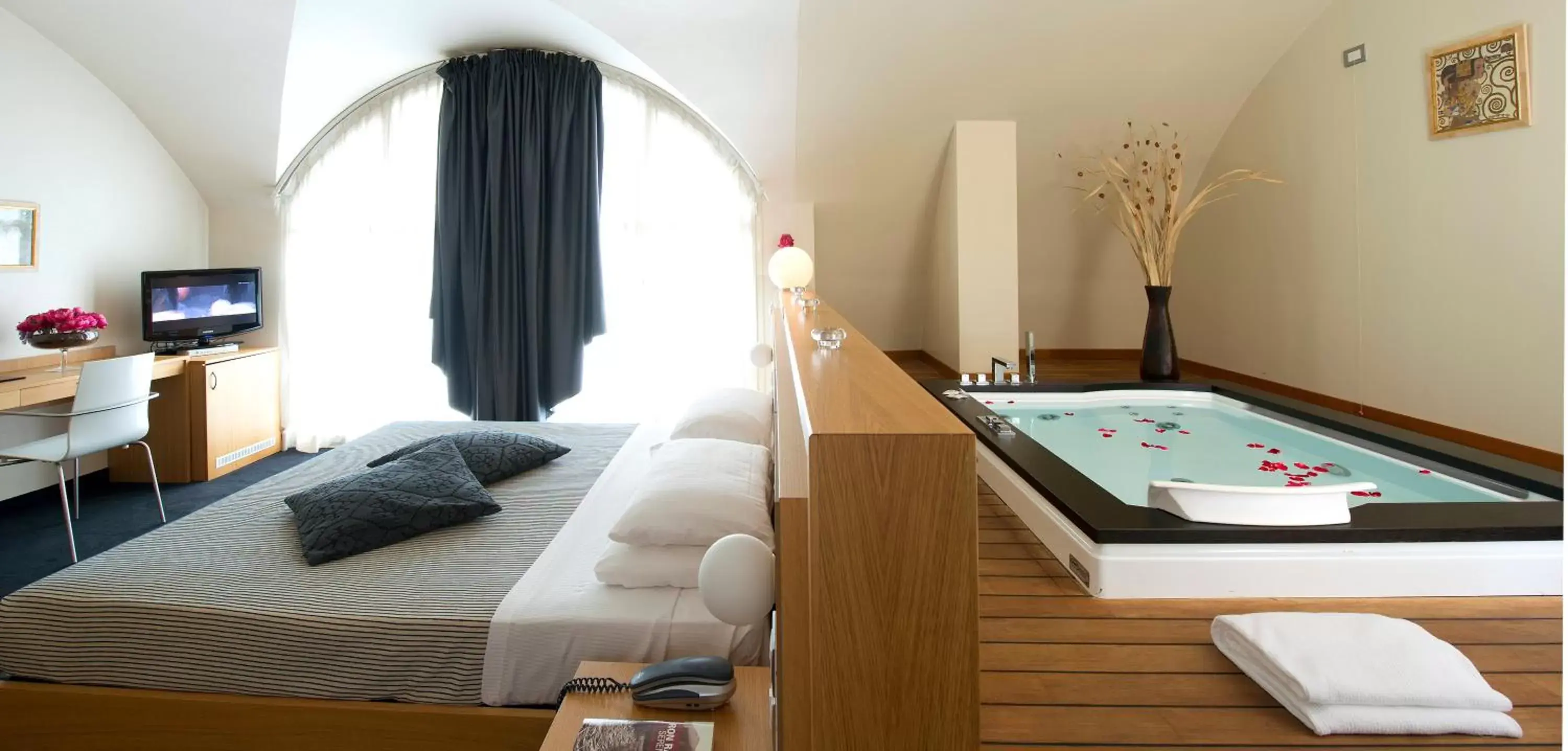 Suite in Hotel Delle Fiere Suite in Hotel Delle Fiere