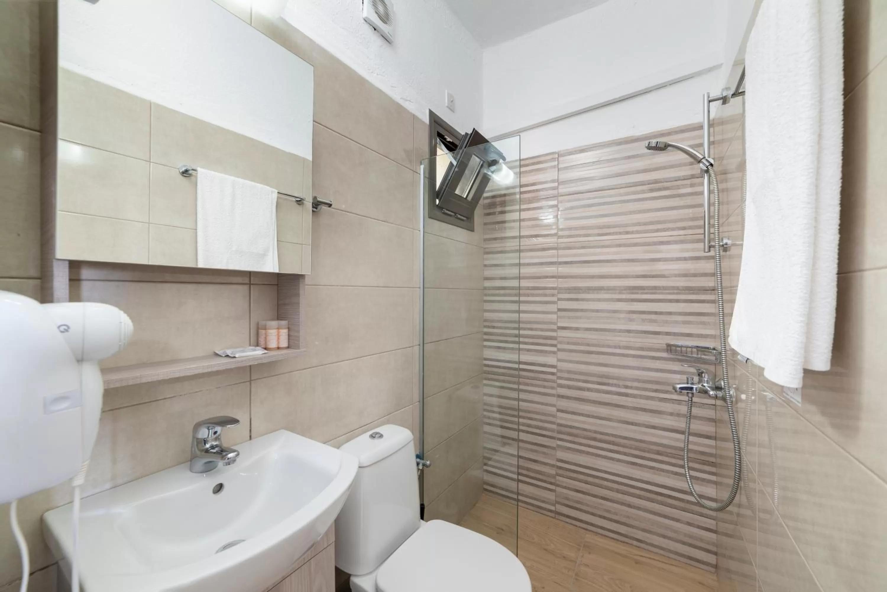 Bathroom in Faros Rooms