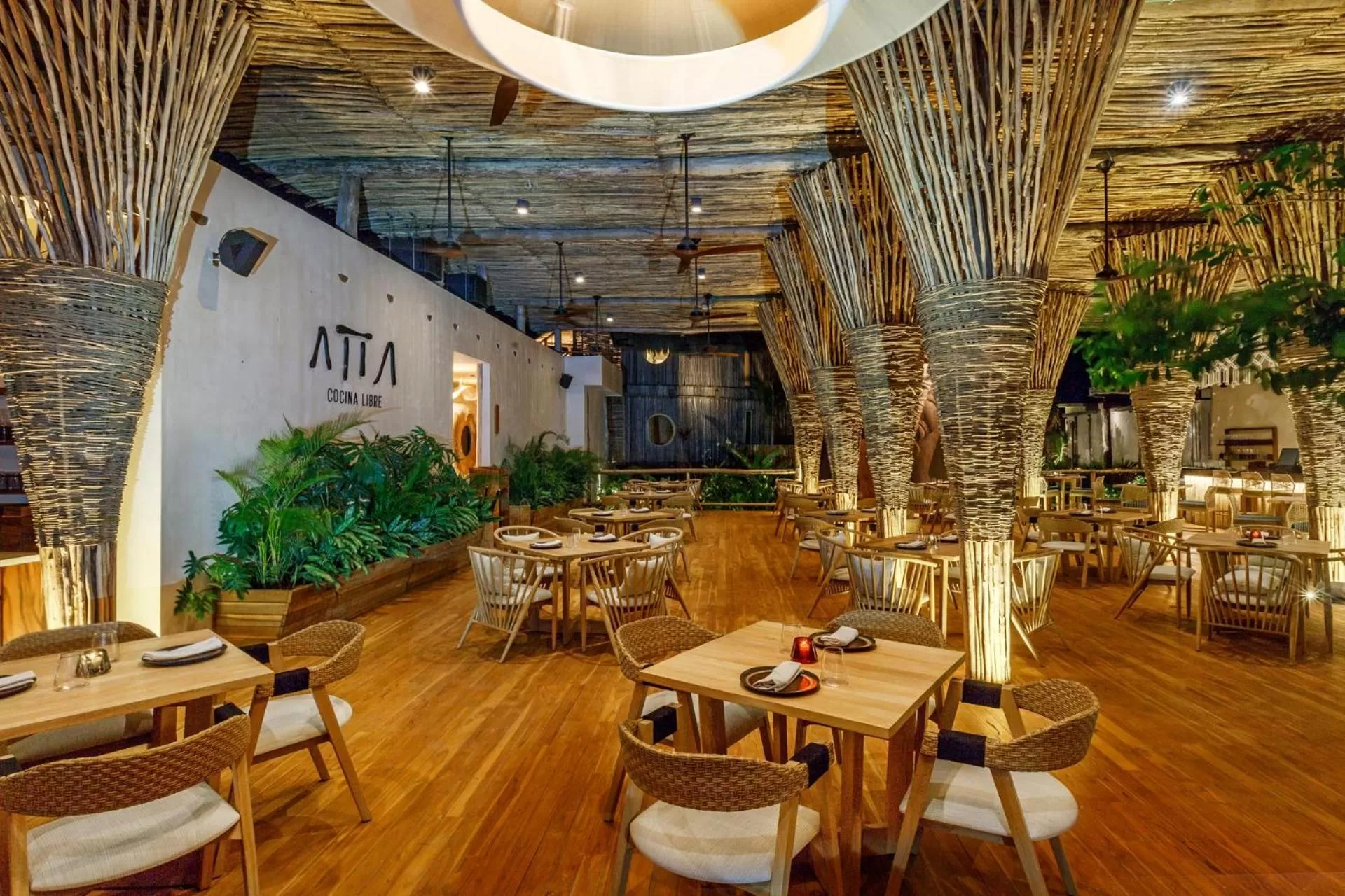 Restaurant/places to eat in Hotel Shibari - Restaurant & Cenote Club