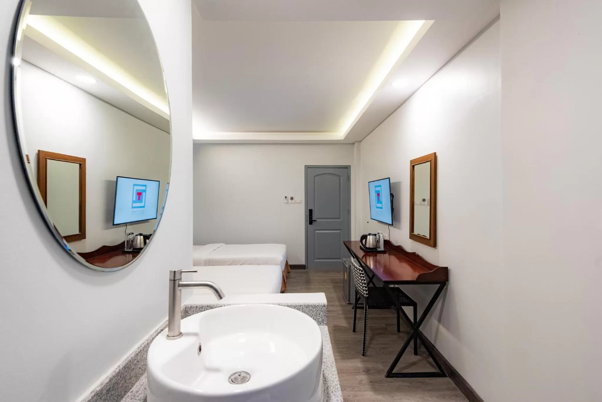 Bedroom in Luck Thai Hotel