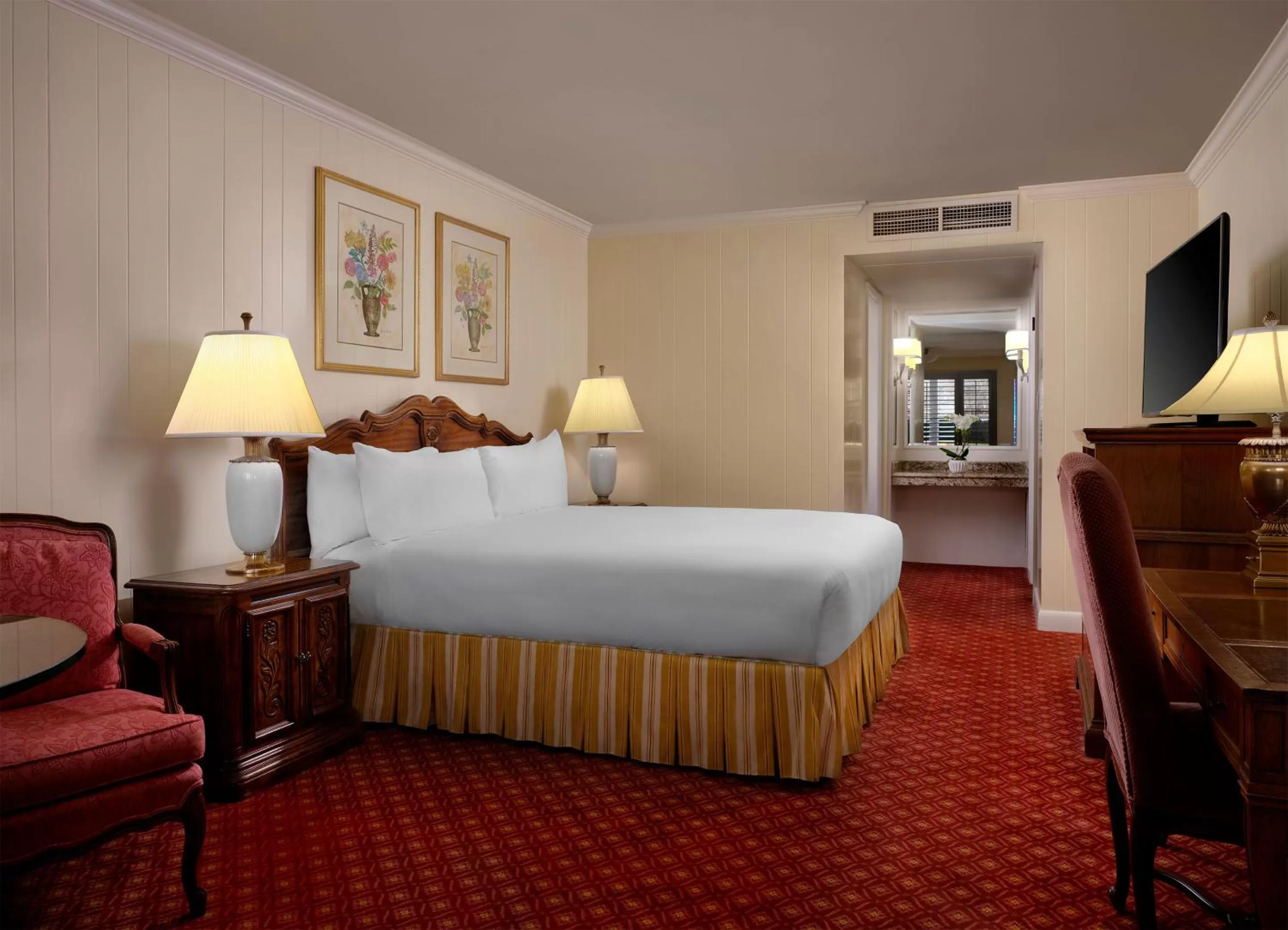 Motel Courtside King Room in Little America Hotel Salt Lake City