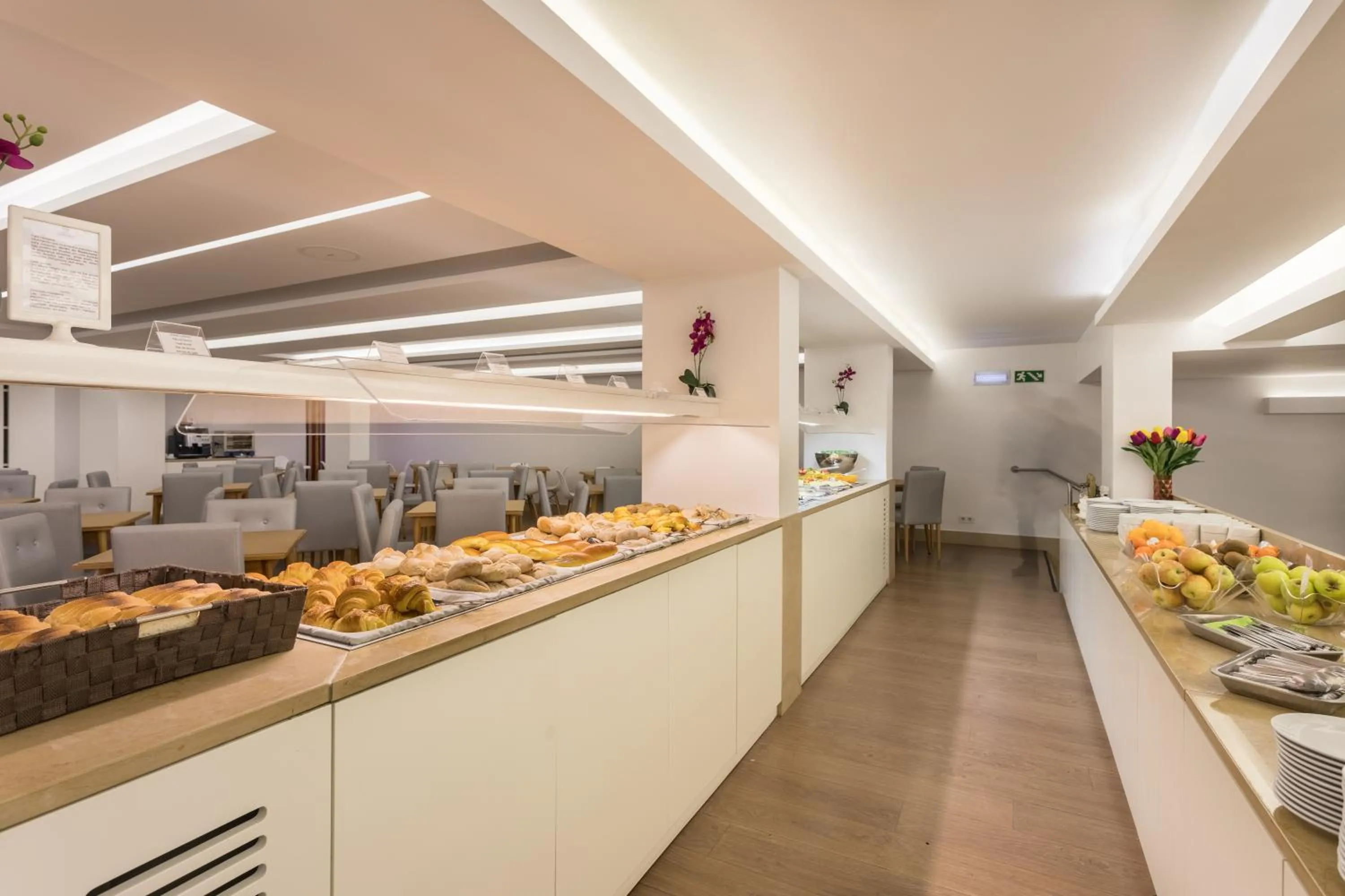 Restaurant/places to eat in Hotel Londres Estoril / Cascais