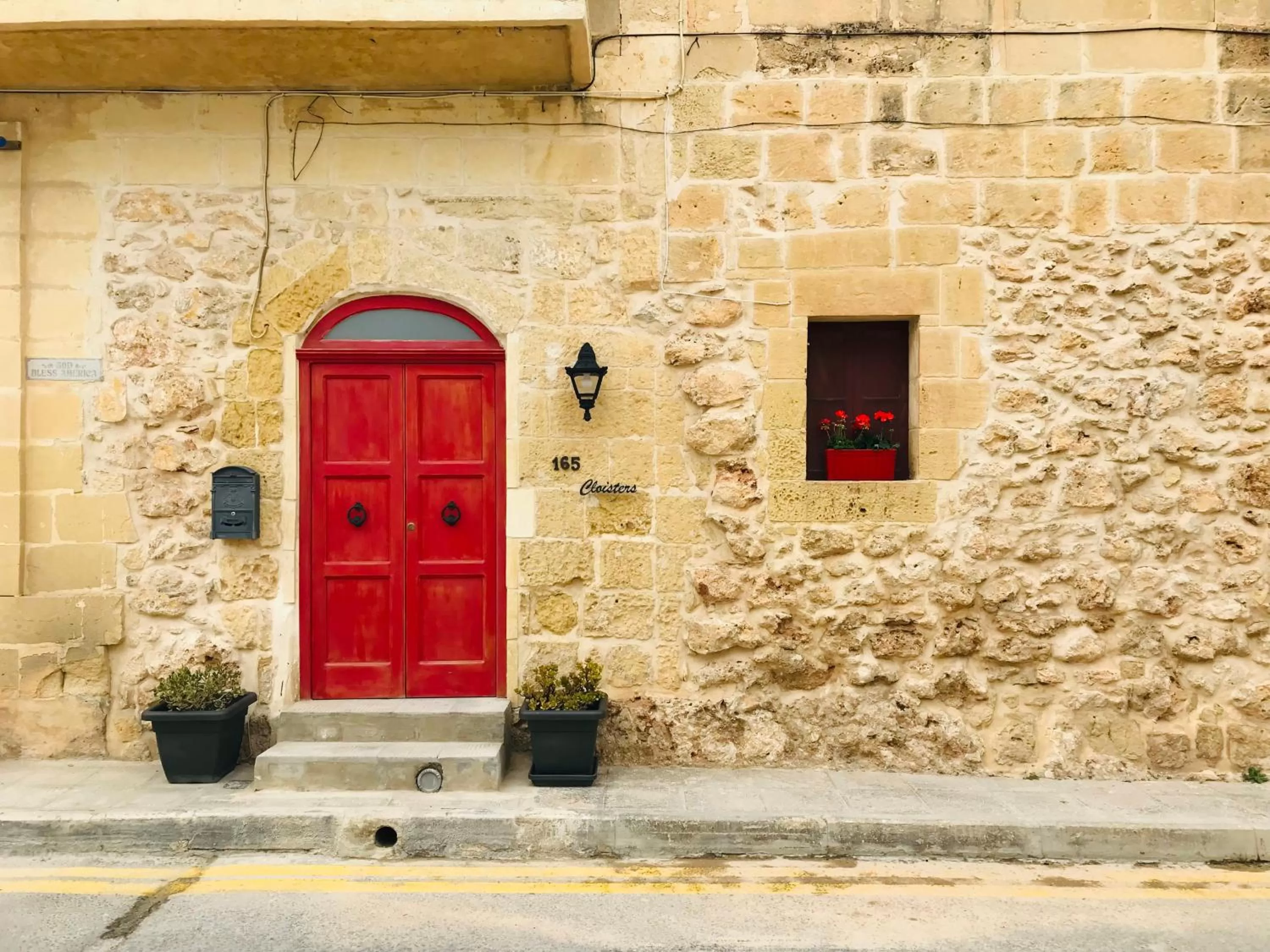 Facade/entrance in The Cloisters Bed And Breakfast