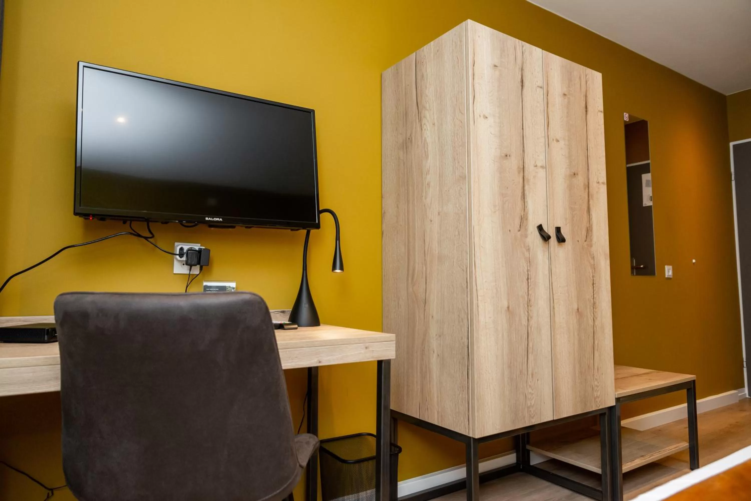 TV and multimedia in Hotel Onder De Linden