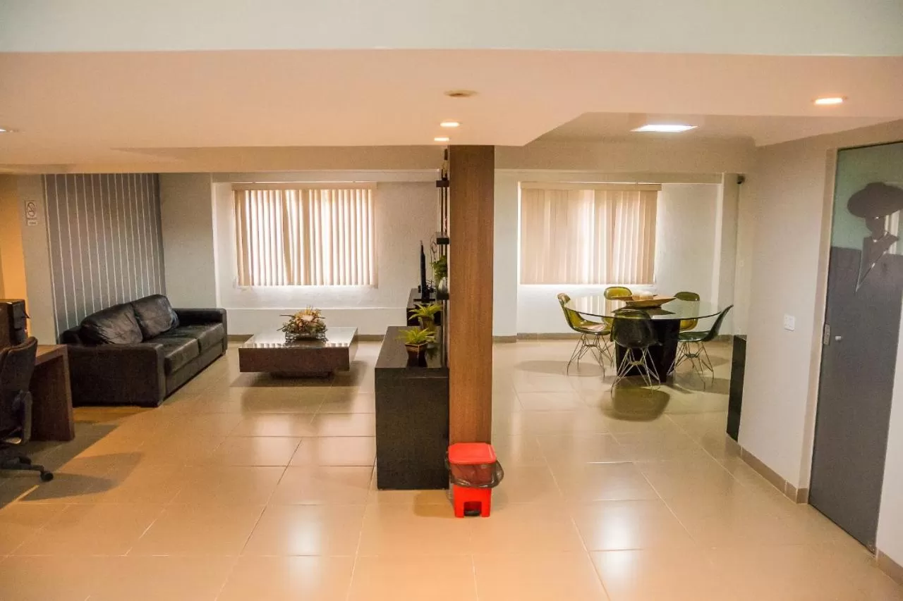 Meeting/conference room in Requinte Hotel