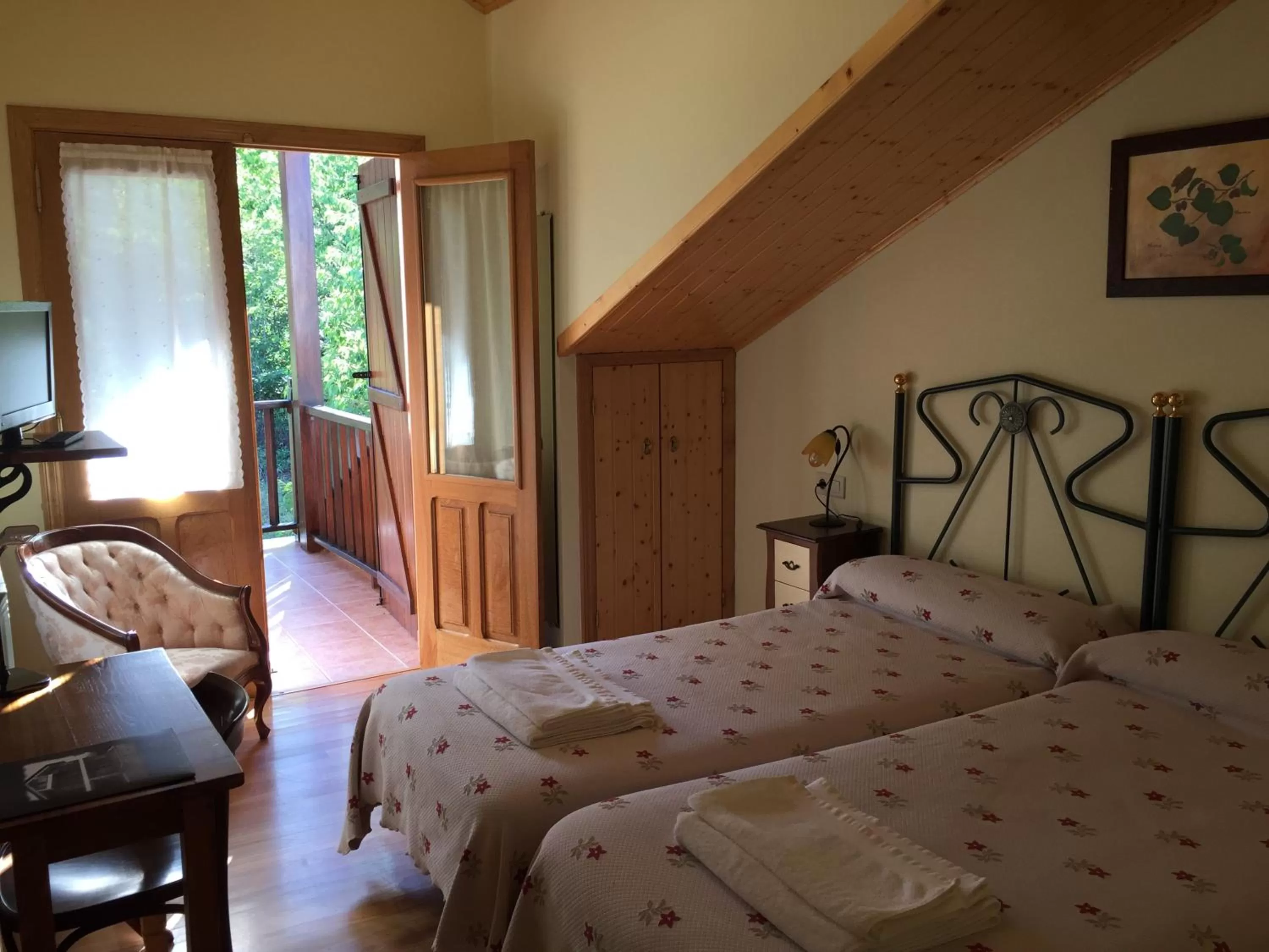 Photo of the whole room, Bed in Hotel Rural Casa Ana