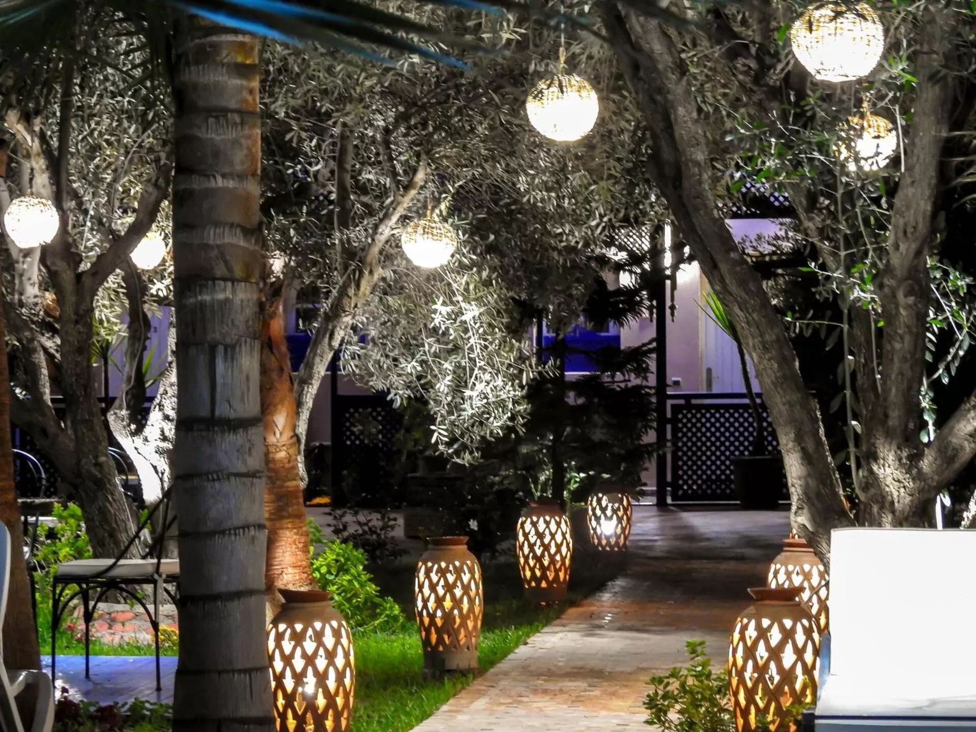 Patio in Le Bleu House