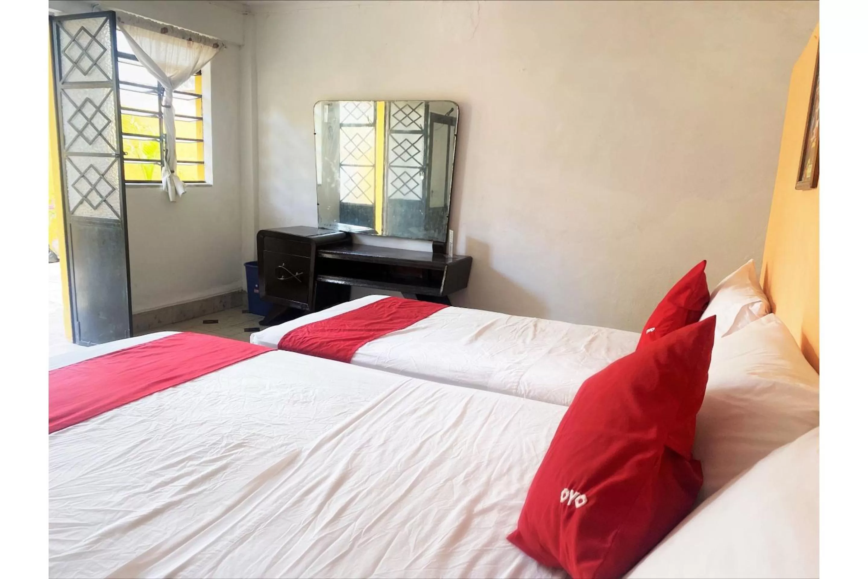 Bedroom, Bed in OYO Posada Espinosa, Mérida, Parque de Santa Ana