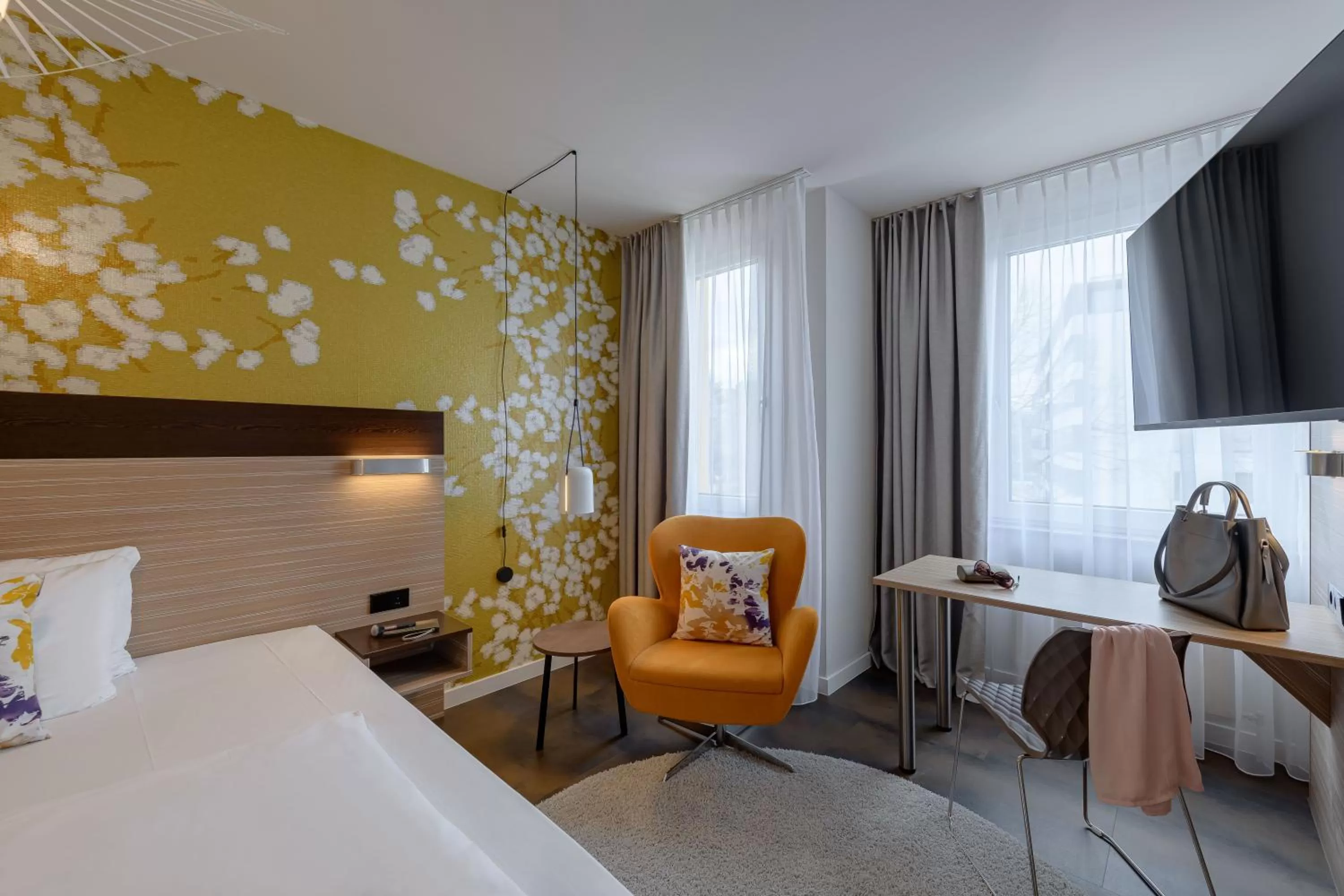 TV and multimedia, Bed in Mercure Hotel Stuttgart Gerlingen