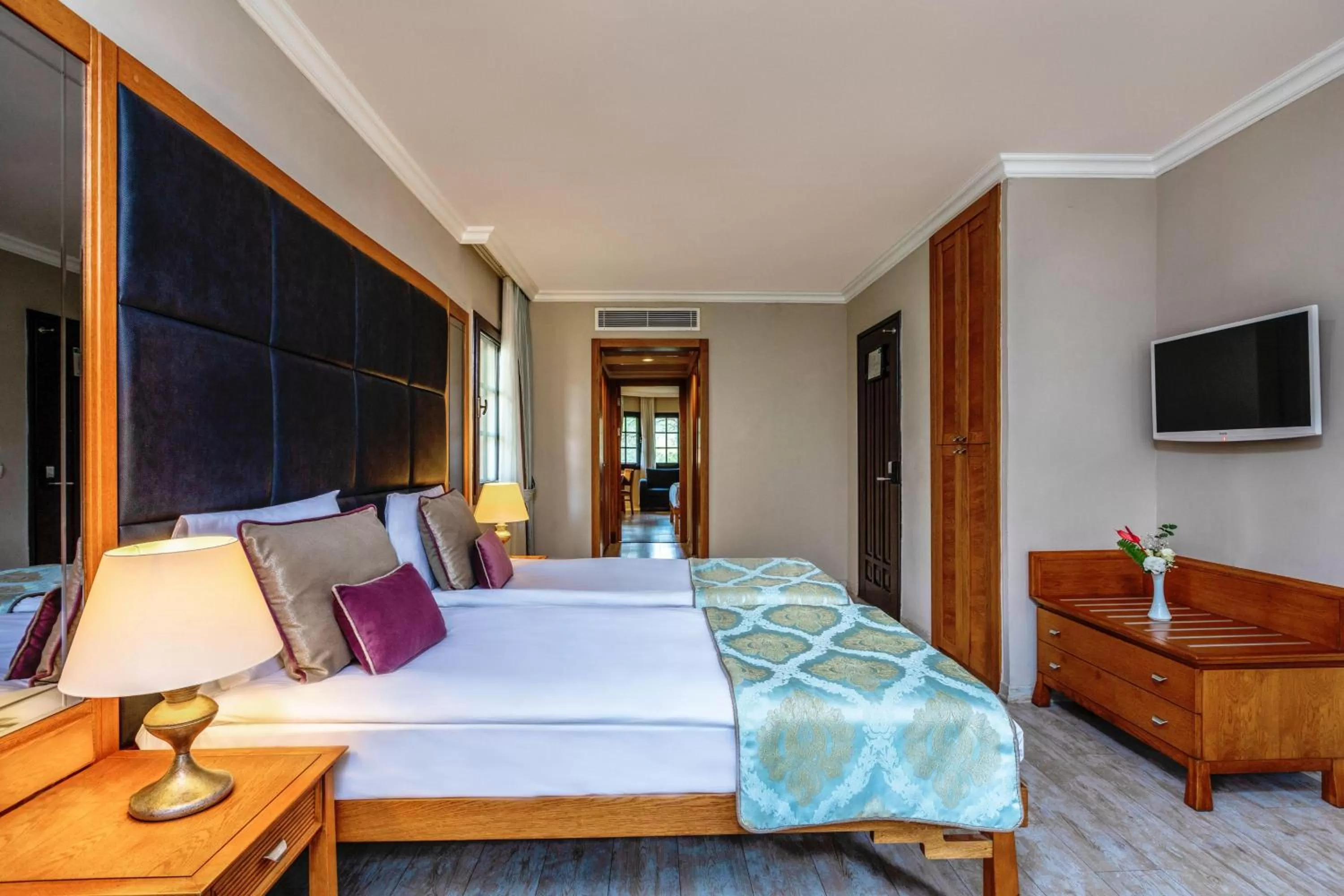 Photo of the whole room, Bed in Asteria Family Resort Belek