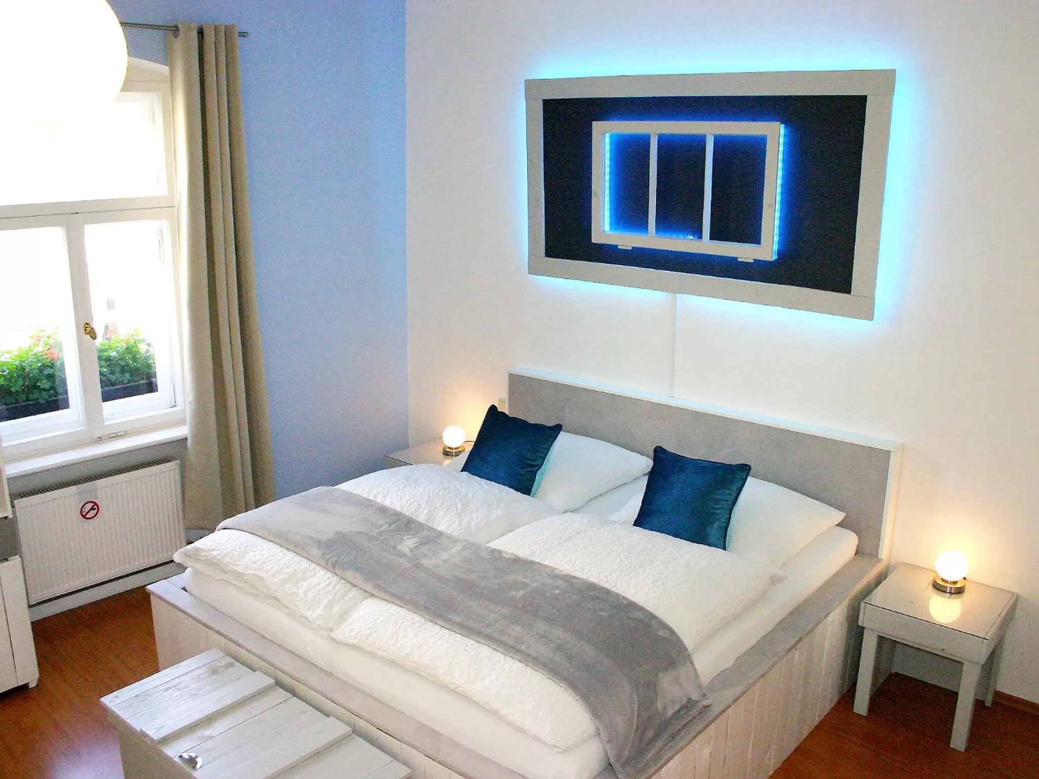 Photo of the whole room, Bed in Boutique Hotel Little Venezia