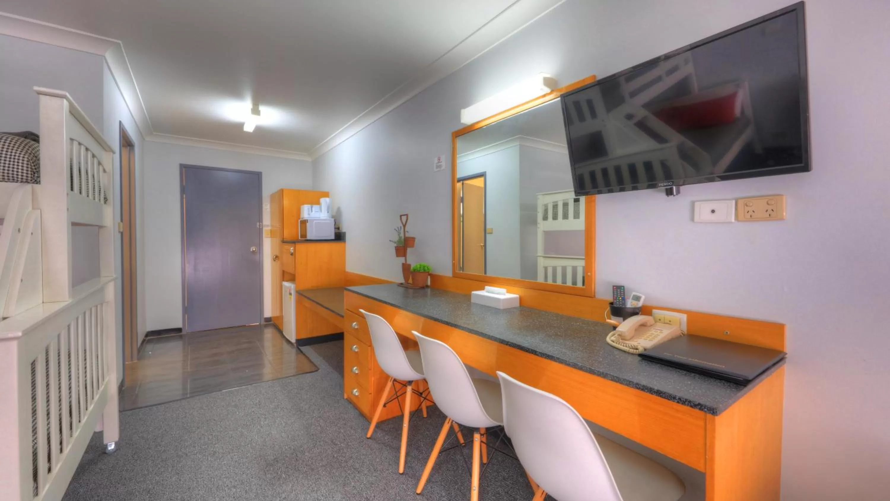 Seating area in Shearing Shed Motor Inn