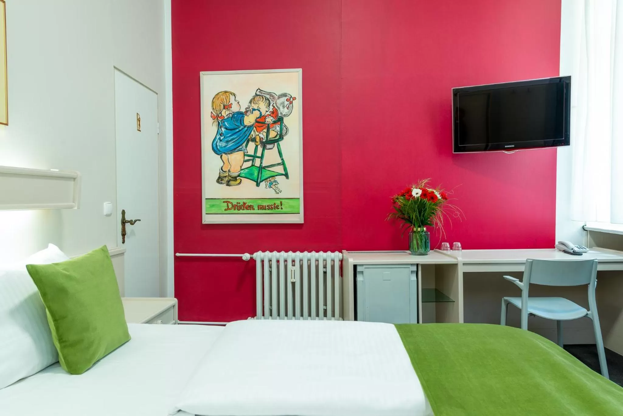 Decorative detail, Bed in W22 Hotel am Kurfürstendamm