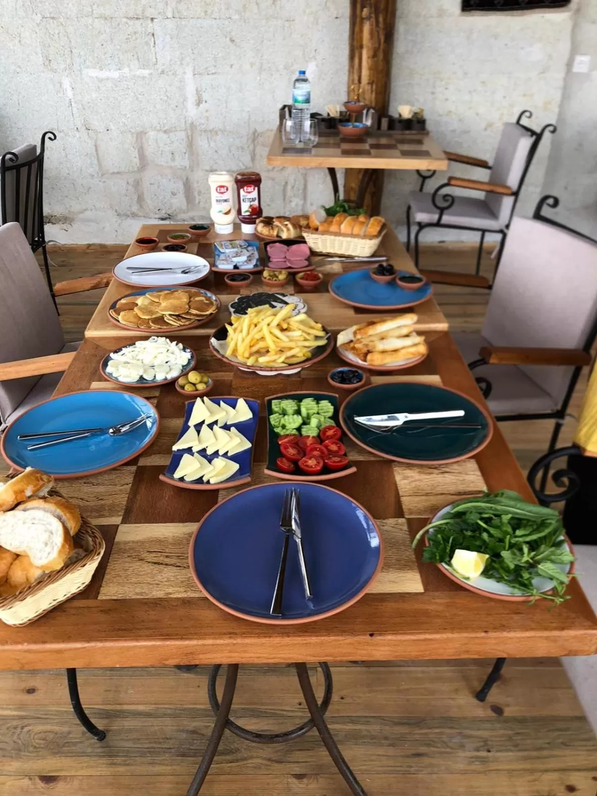 Food and drinks, Restaurant/Places to Eat in Atax Cave Hotel