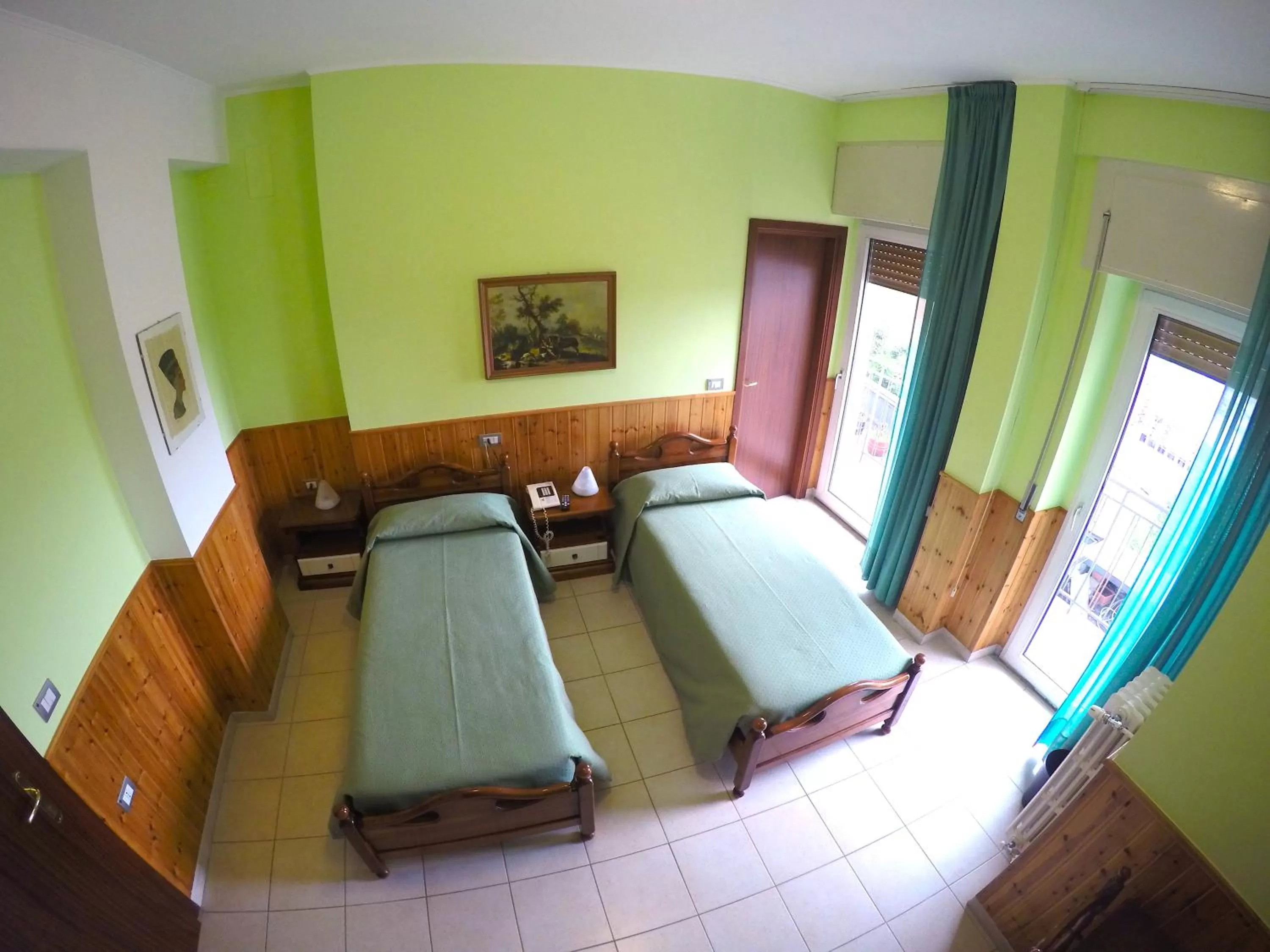 Photo of the whole room in Tourist Hotel