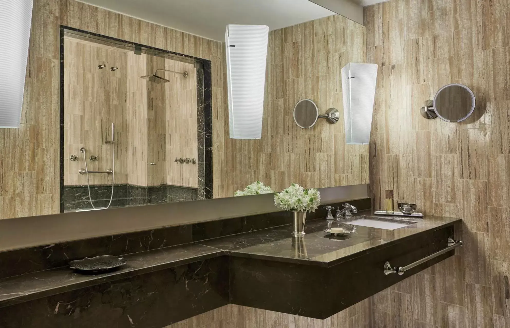 Superior Room in Four Seasons Hotel Casa Medina Bogota Superior Room in Four Seasons Hotel Casa Medina Bogota