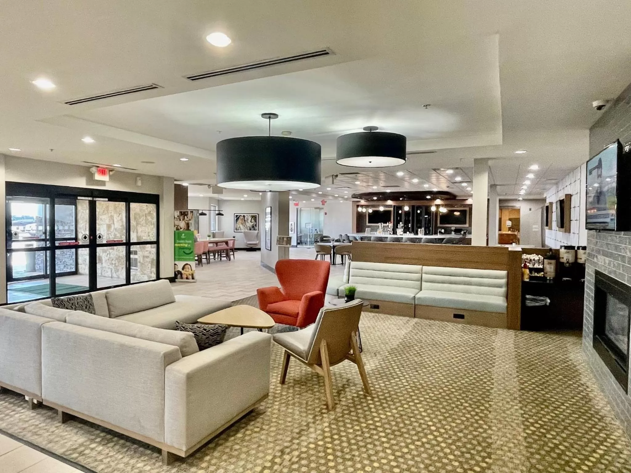 Property building in Holiday Inn Lansdale-Hatfield by IHG