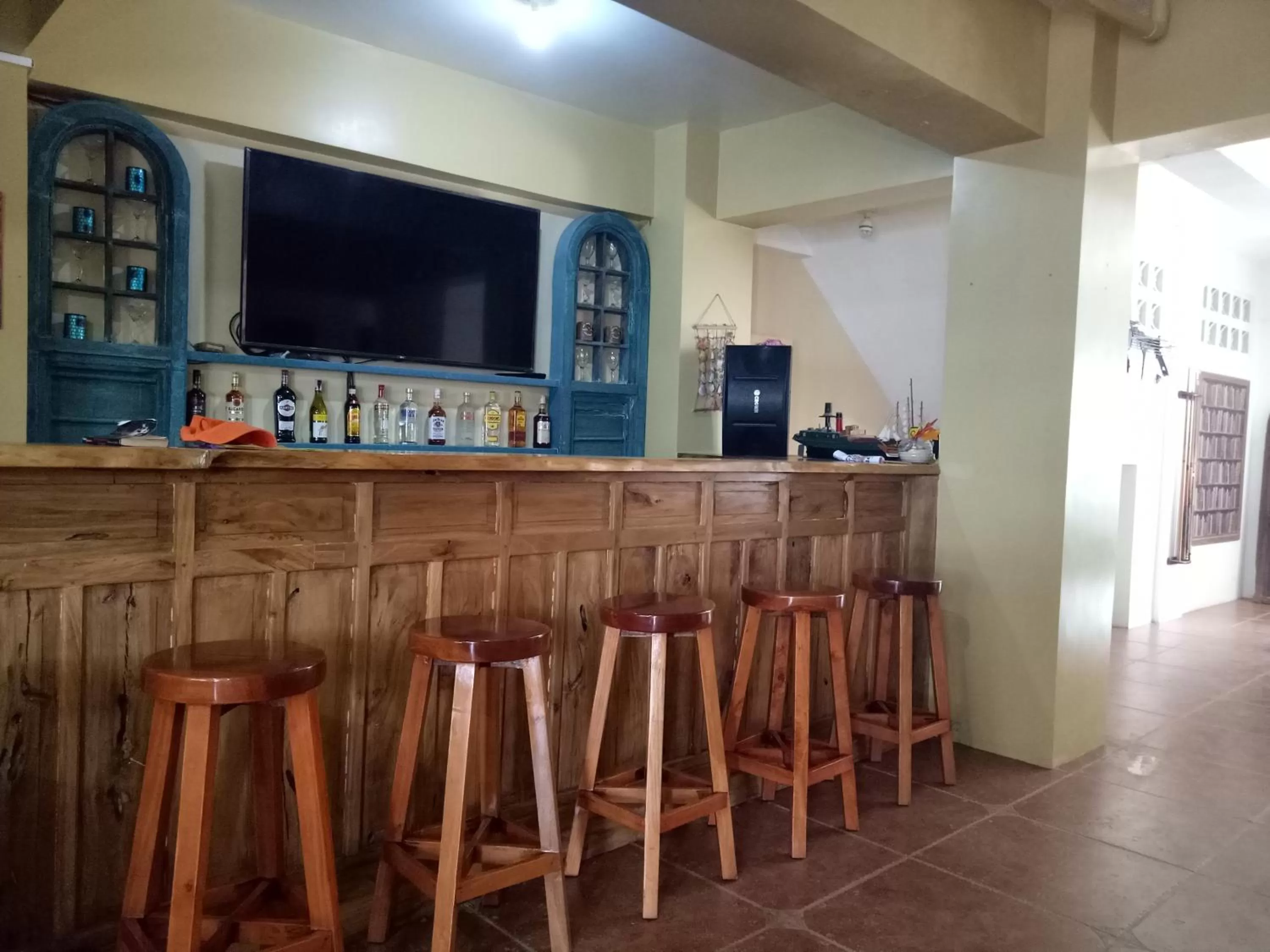 Property building in SmallFry's Beach Resort