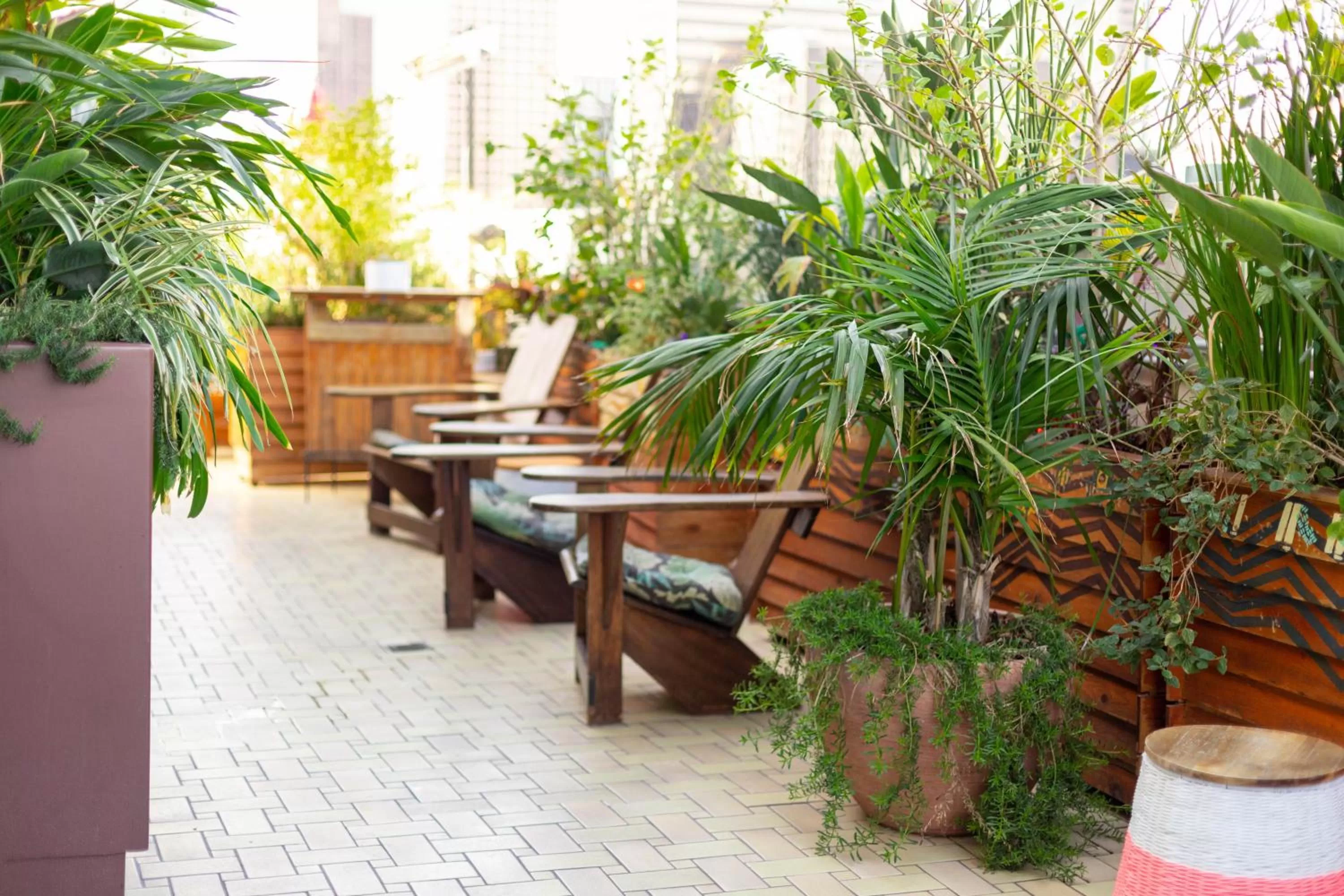 Balcony/Terrace in Freehand Los Angeles