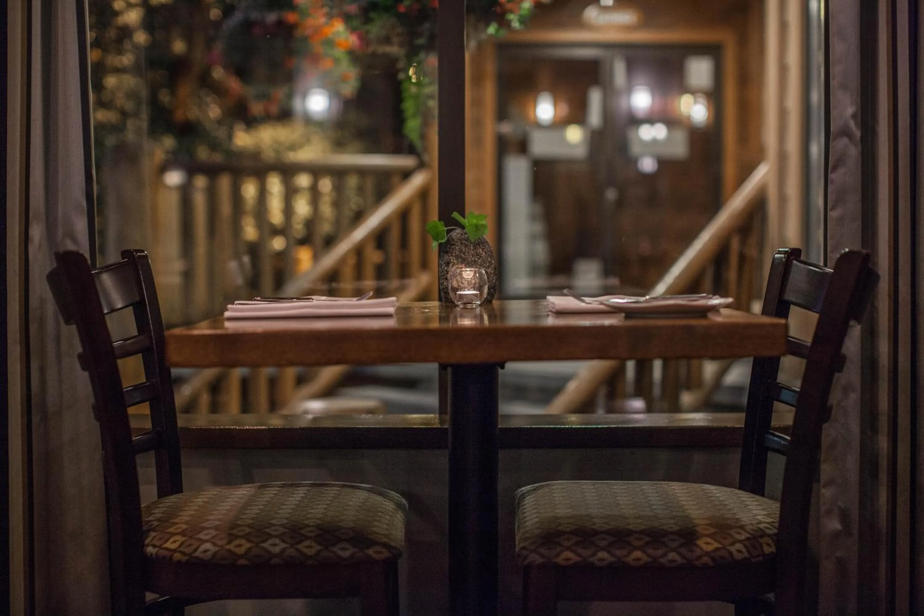 Restaurant/places to eat in Tigh-Na-Mara Seaside Spa Resort