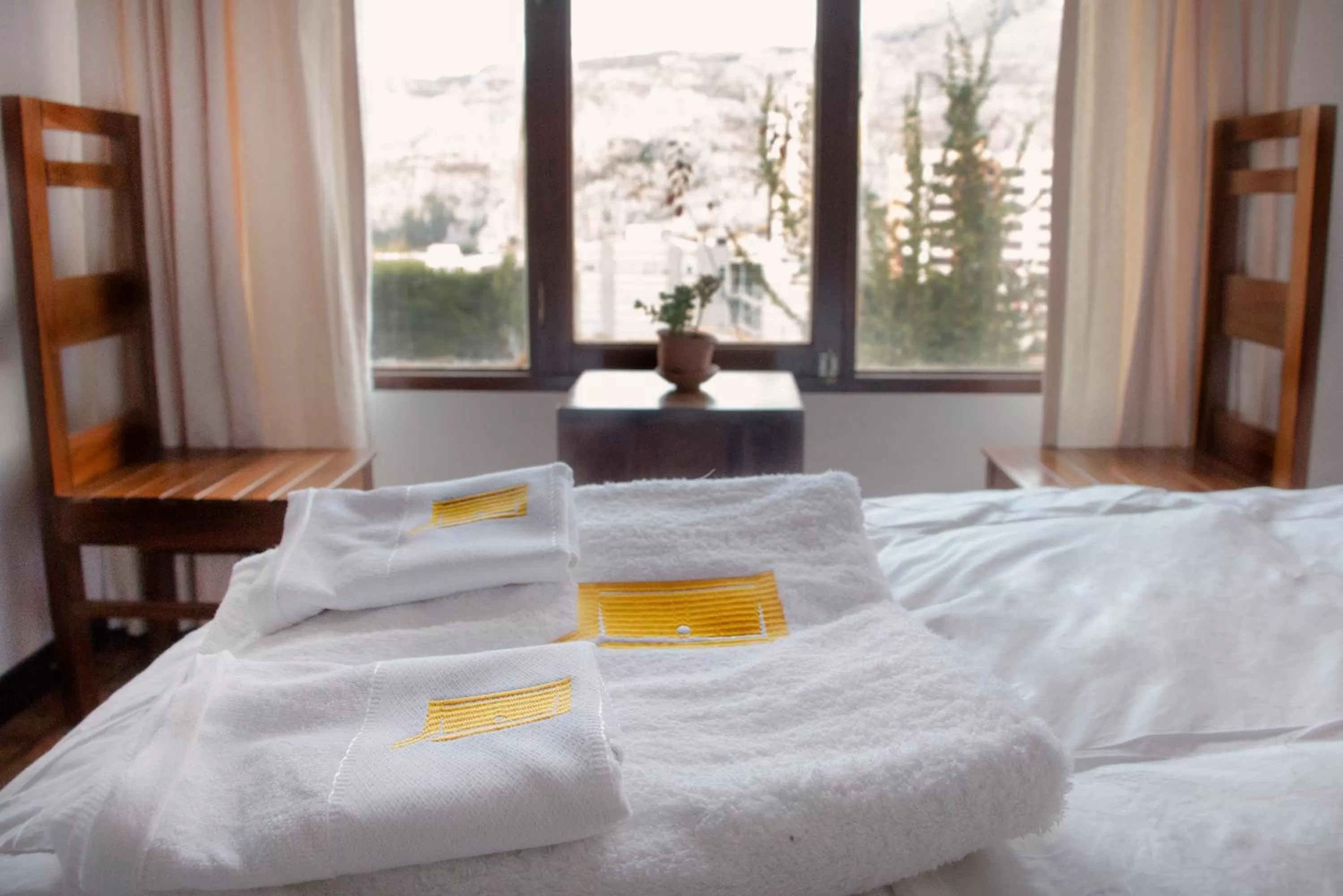 Standard Twin Room with Mountain View - single occupancy in Qhini Hotel Boutique