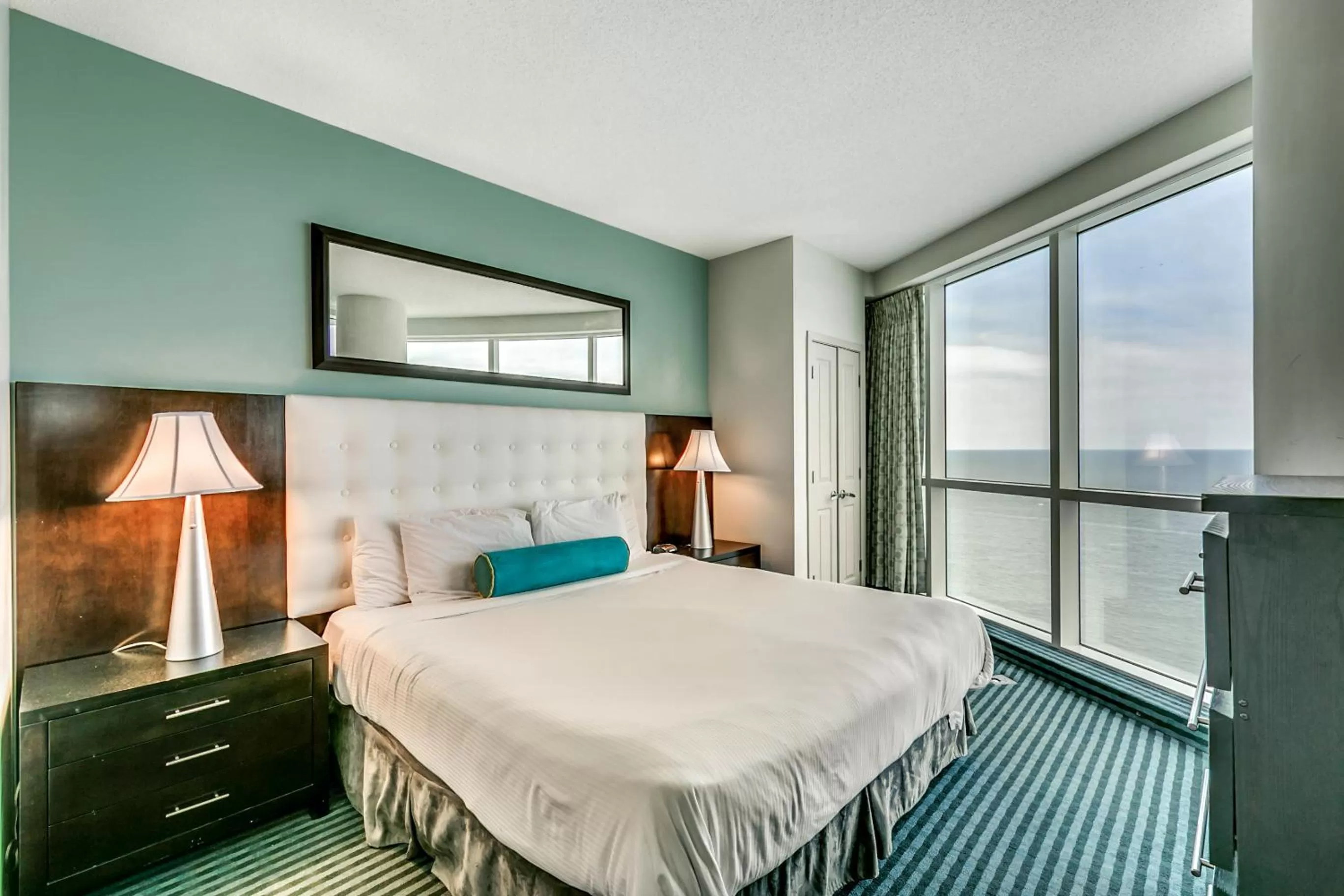 Bed in Oceans One Resort