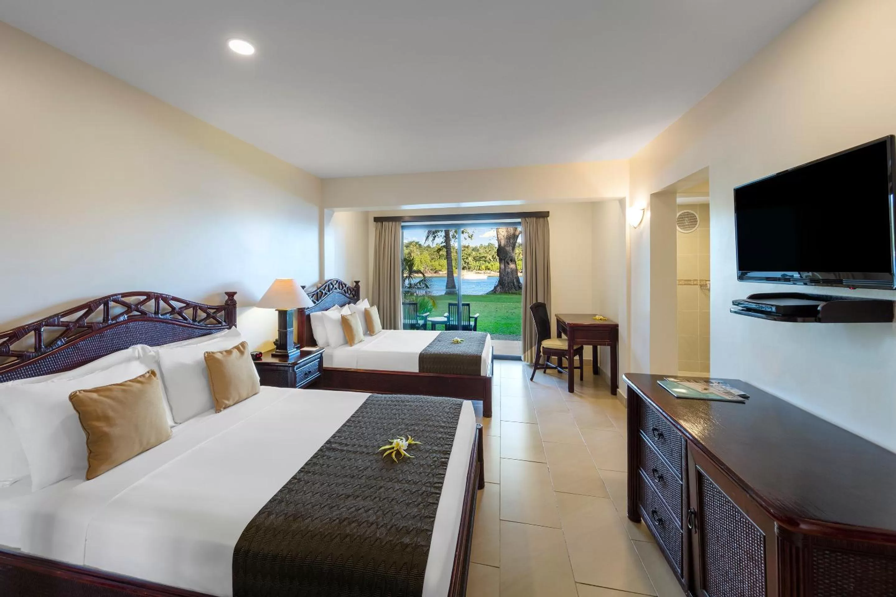 Photo of the whole room, Bed in Warwick Le Lagon Resort & Spa, Vanuatu