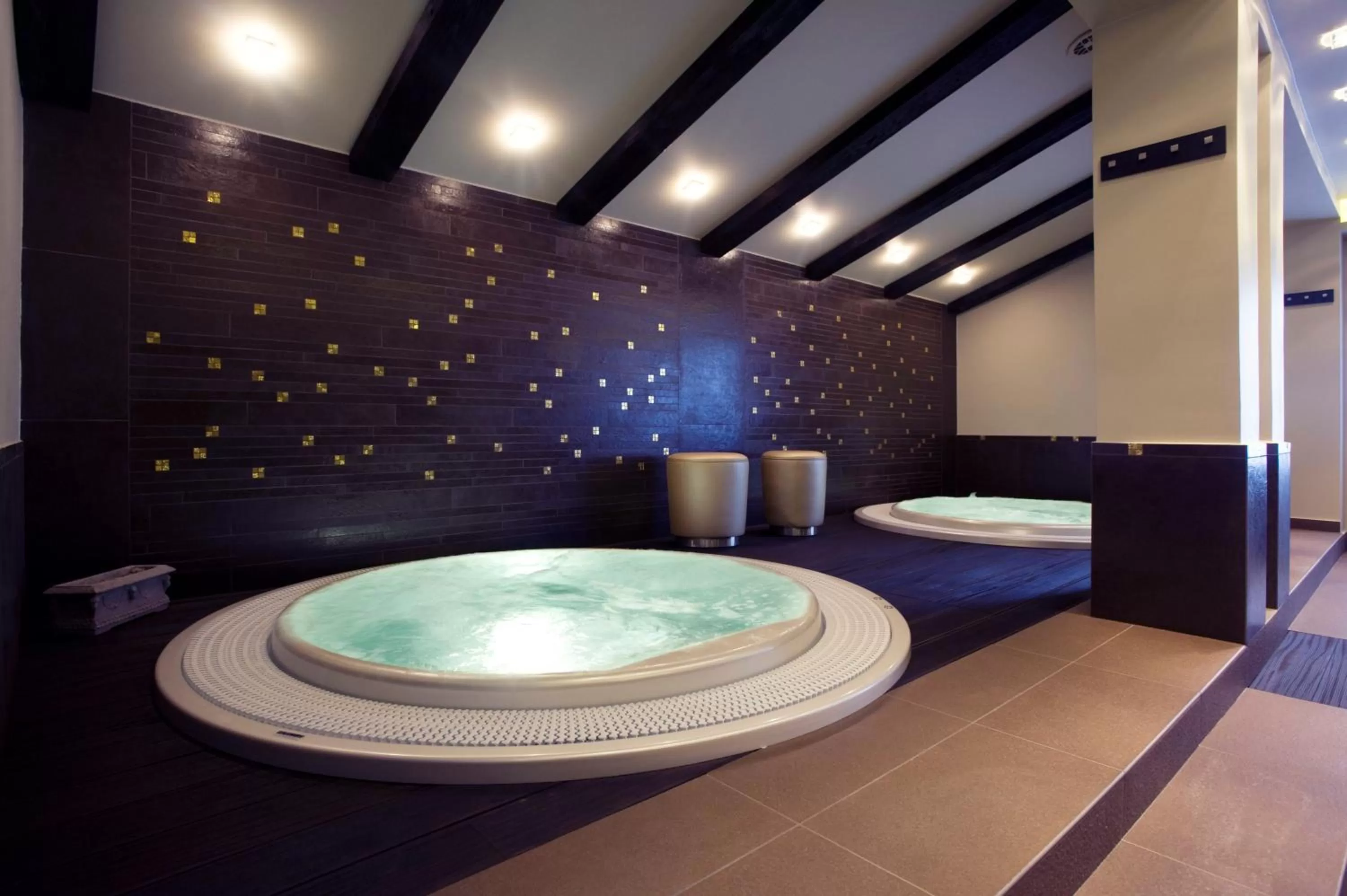 Massage in Varga Tanya Hotel