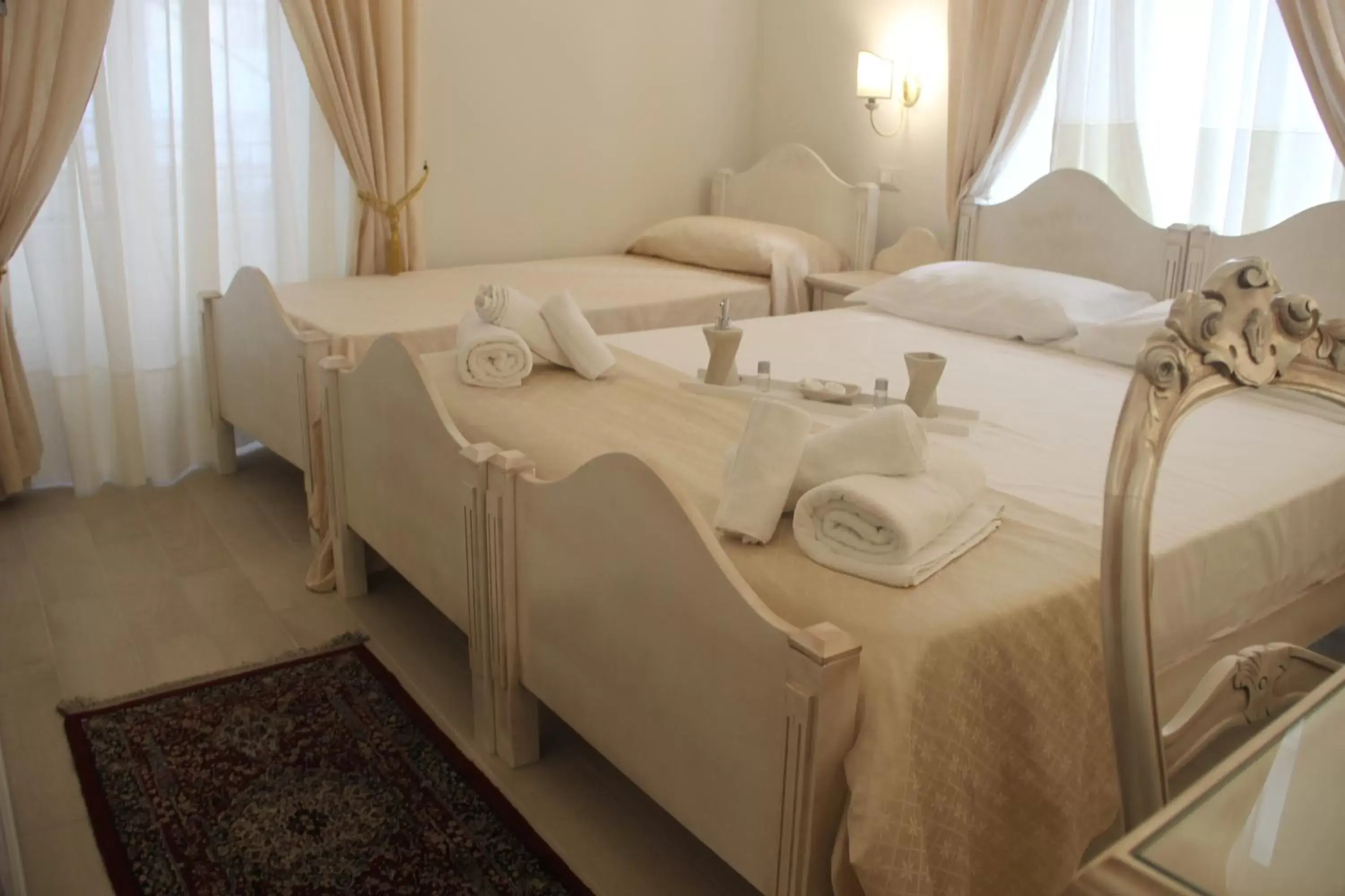 Deluxe Double Room with Balcony in B&b Cityfair Deluxe Double Room with Balcony in B&b Cityfair