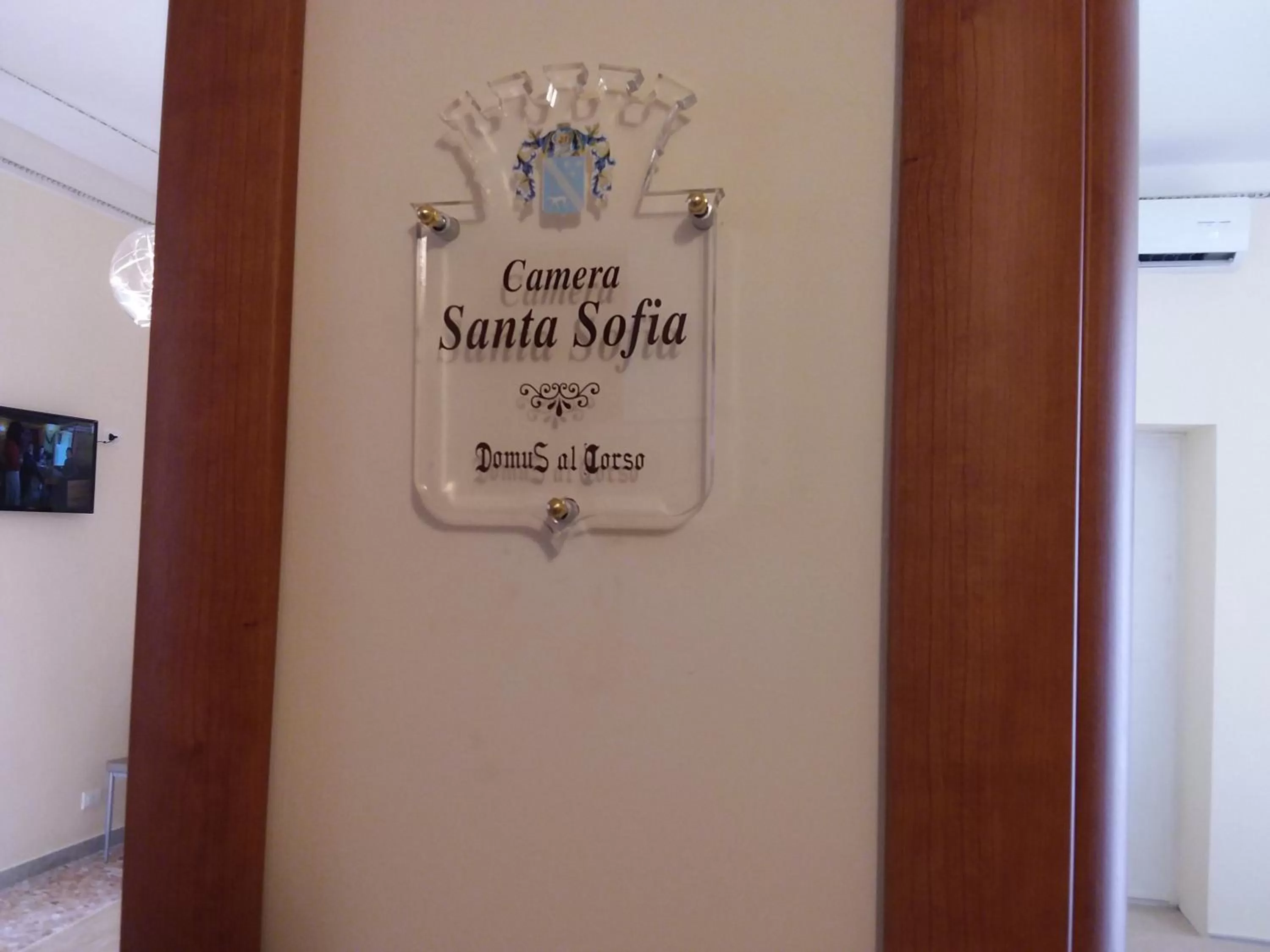 Logo/Certificate/Sign in DomuS al Corso B&B