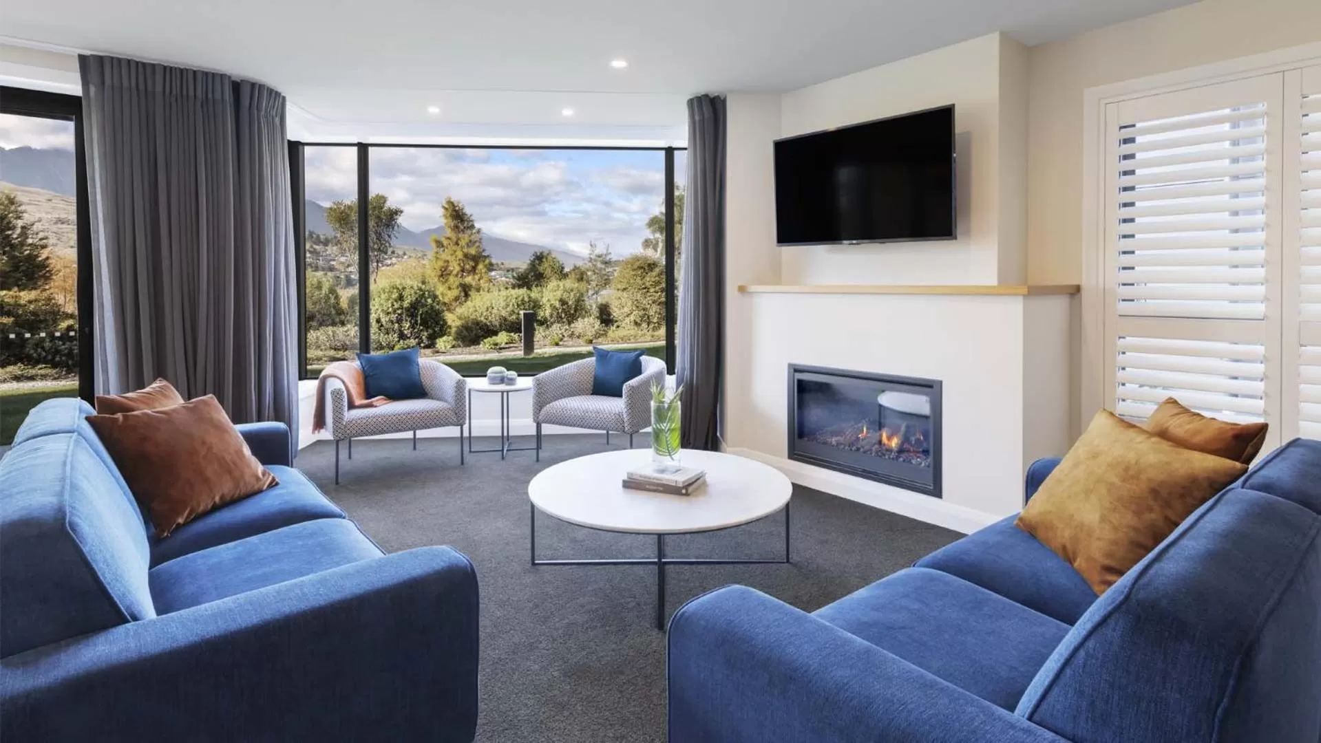 TV and multimedia in Oaks Queenstown Shores Resort