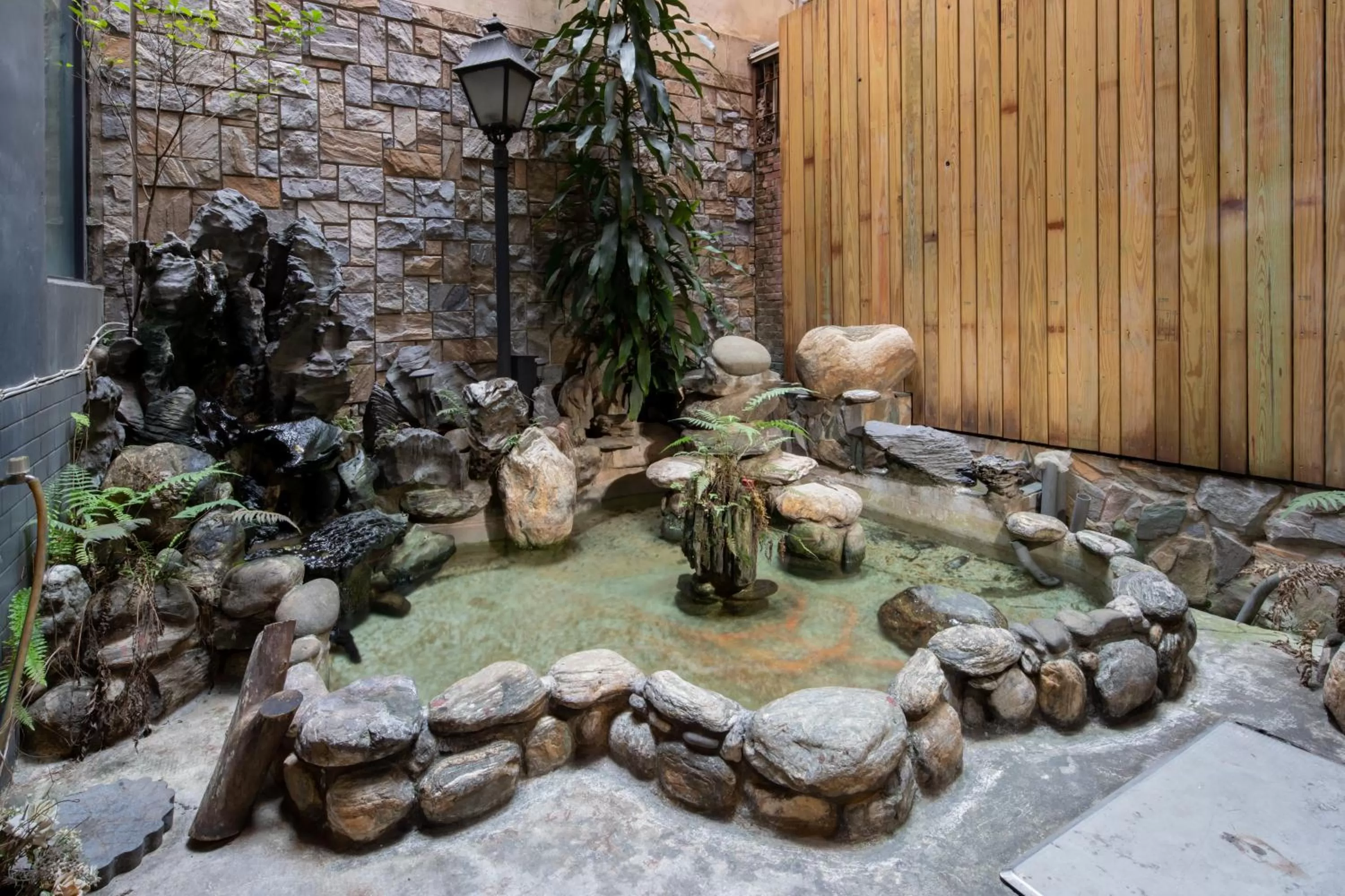 Garden view in Hotel Brown - Chihkan Branch