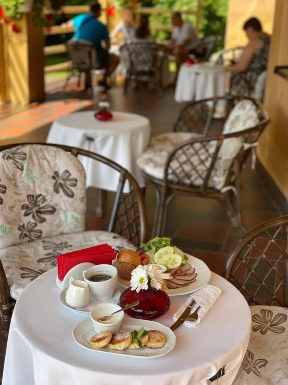 Breakfast, Restaurant/Places to Eat in Oscar