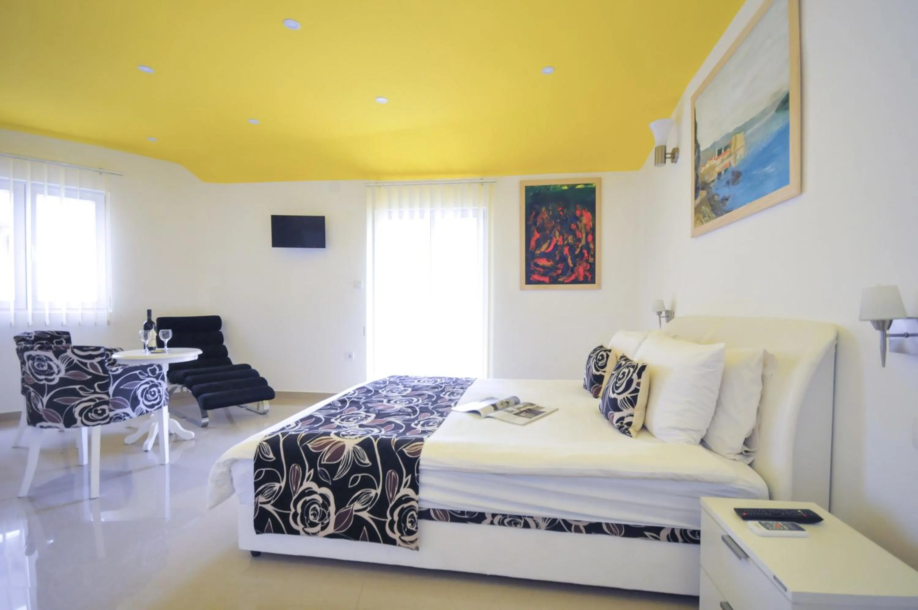 Bedroom, Bed in Hotel Oaza