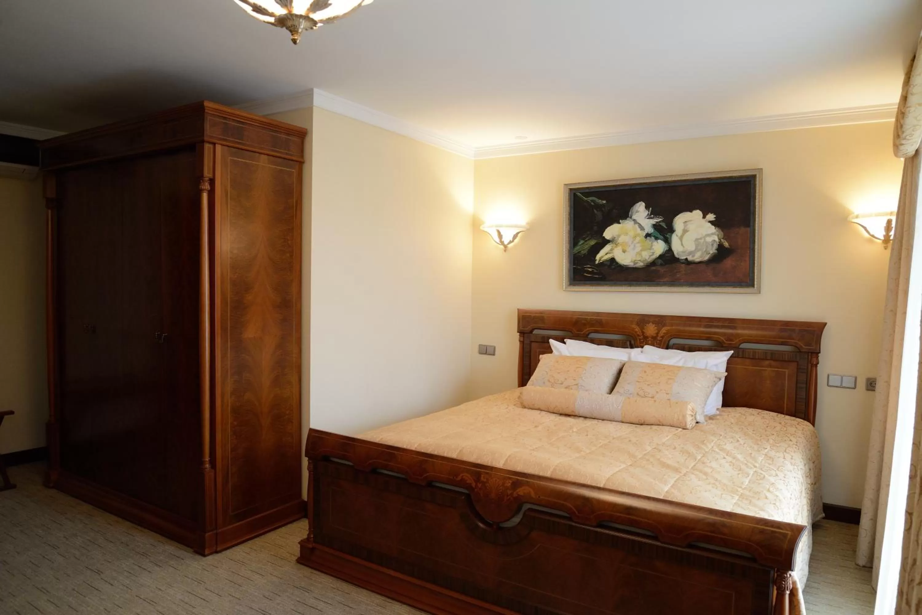 Bedroom, Bed in Hotel Russia